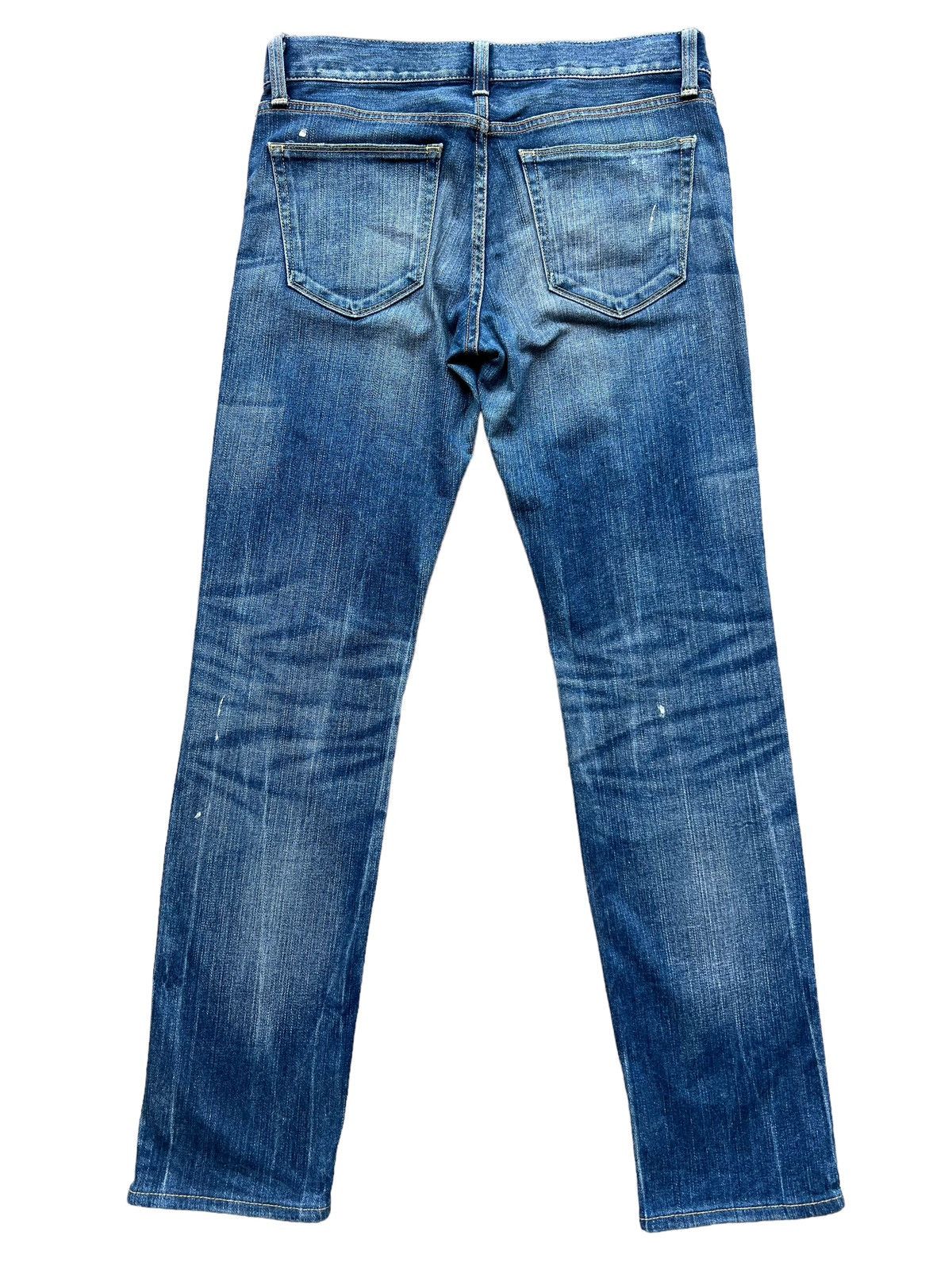 Uniqlo Uniqlo UJ Japan Distressed Ripped Faded Denim Jeans 31x31 Size US 31 - 2 Thumbnail