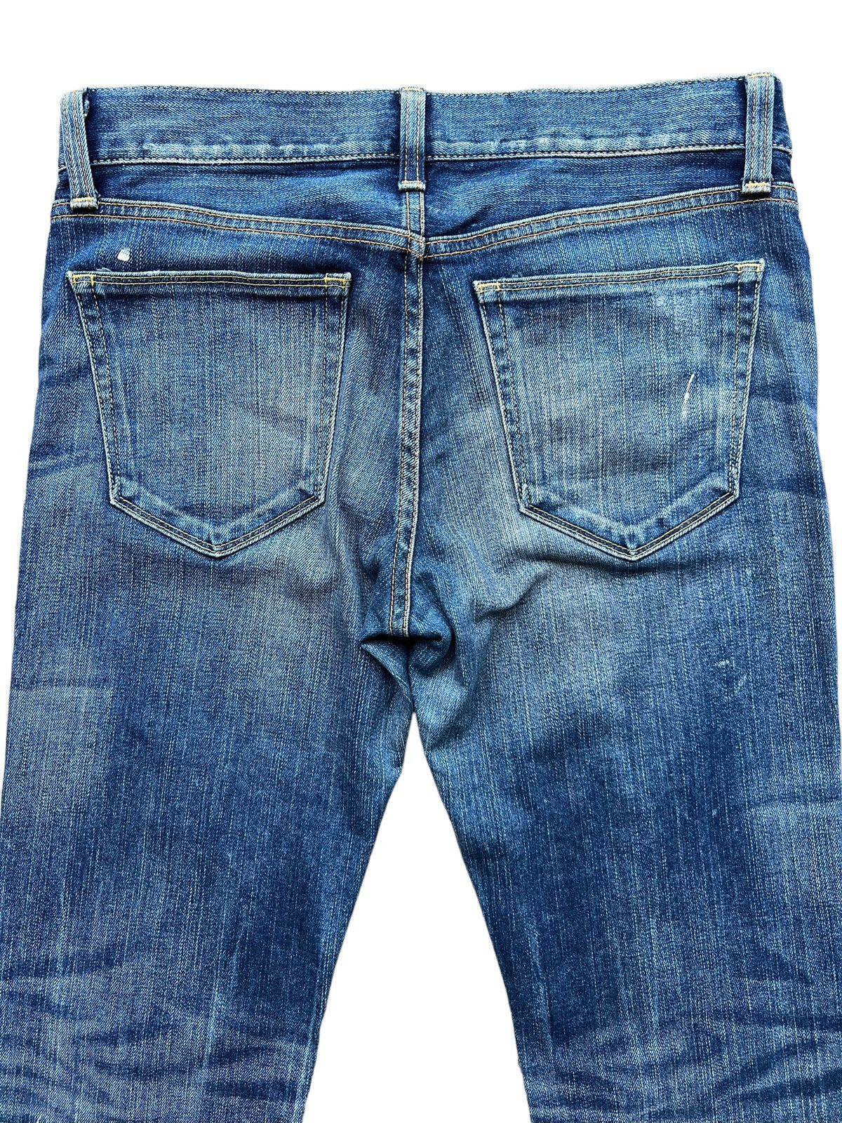 Uniqlo Uniqlo UJ Japan Distressed Ripped Faded Denim Jeans 31x31 Size US 31 - 5 Thumbnail
