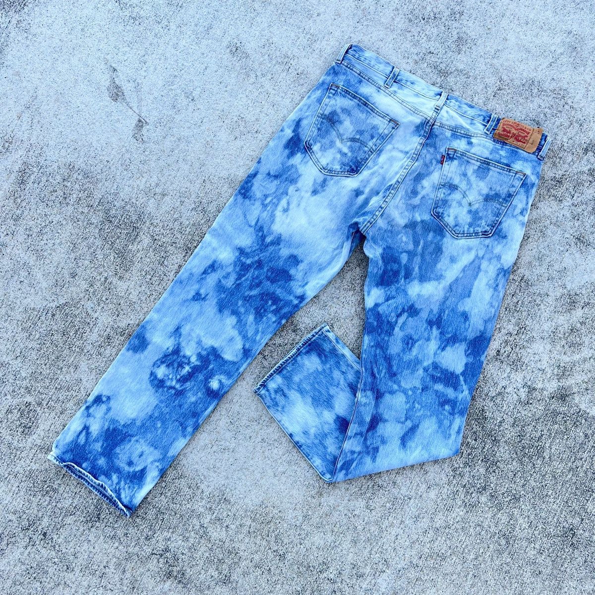 Levi's Levi’s Bleach Washed 39 x 32 Denim Jeans Size US 39 - 4 Thumbnail