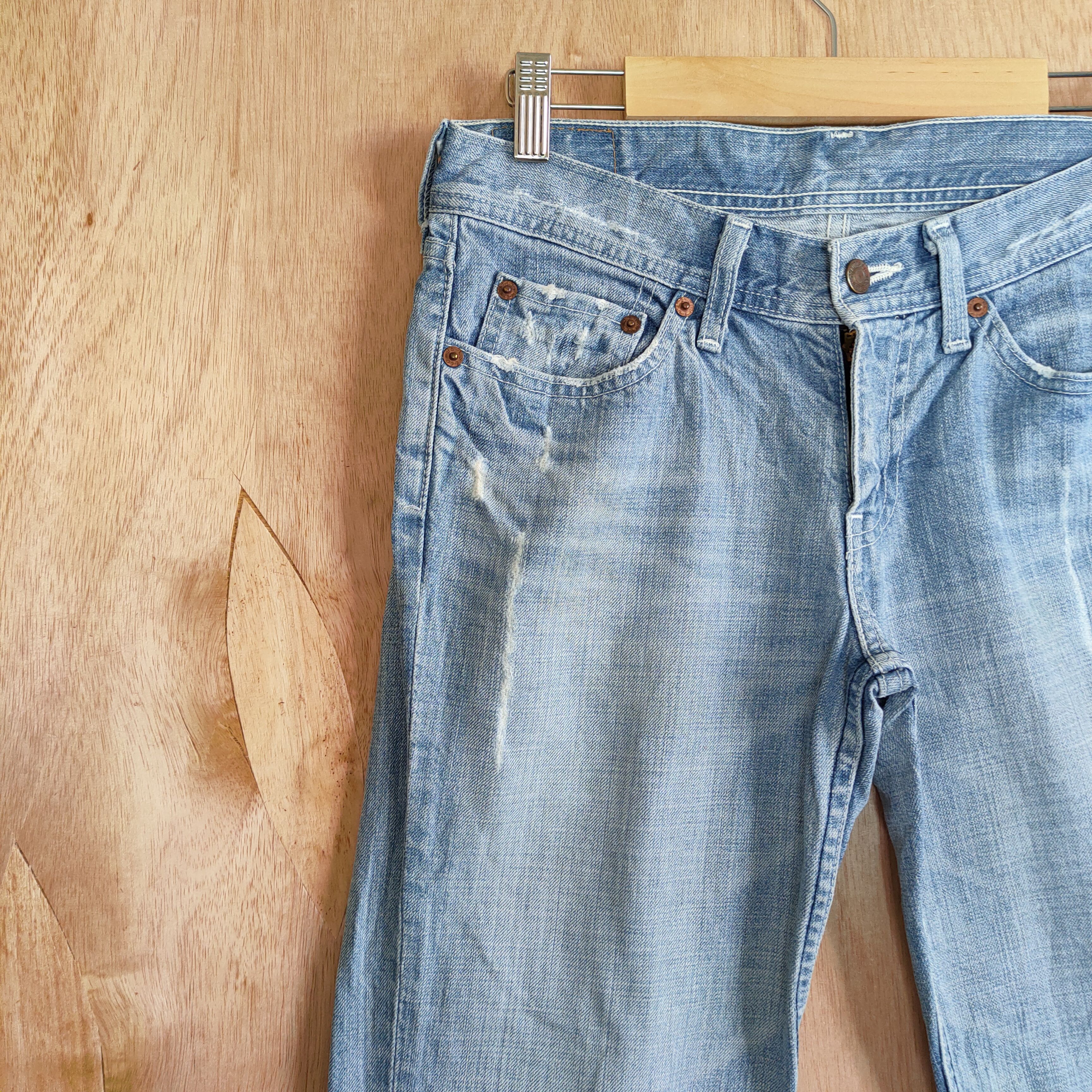 Levi's Vintage Clothing LEVI'S FLARE FADED DISTRESSED DENIM FLARE JEANS Size US 29 - 4 Thumbnail
