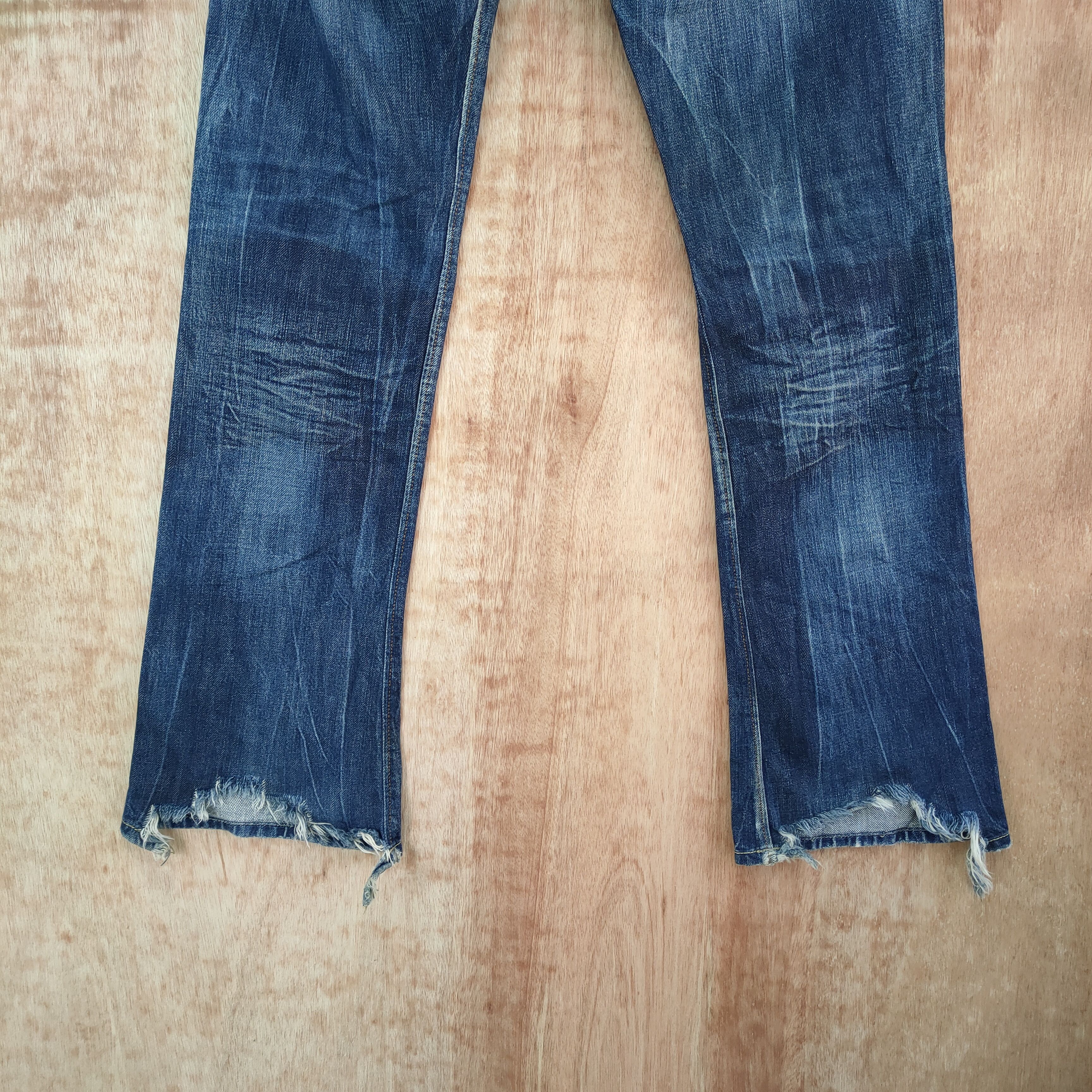 Diesel VINTAGE DIESEL FLARE RIPPEP FADED JEANS PANTS Size US 32 / EU 48 - 10 Thumbnail