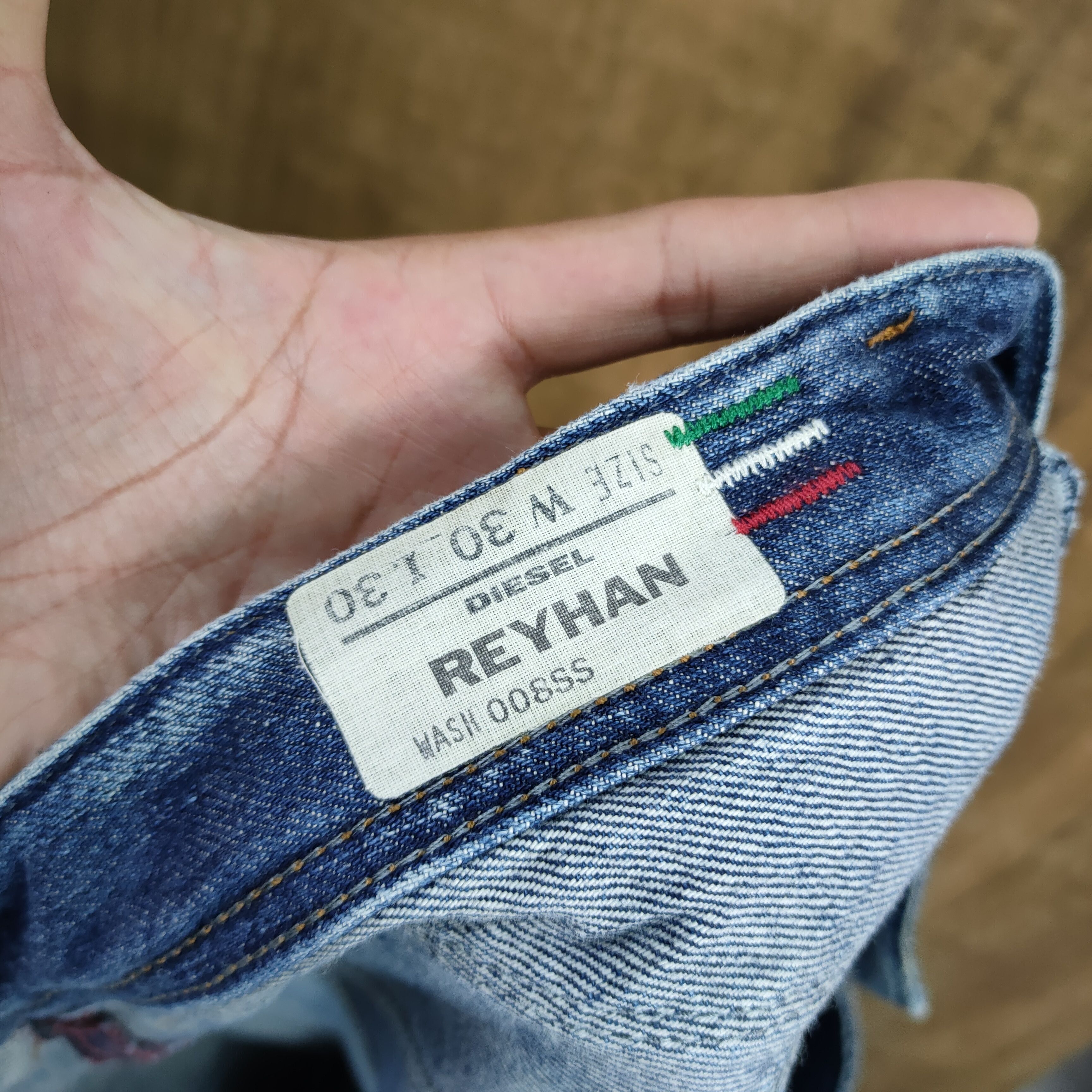 Diesel VINTAGE DIESEL FLARE RIPPEP FADED JEANS PANTS Size US 32 / EU 48 - 11 Thumbnail