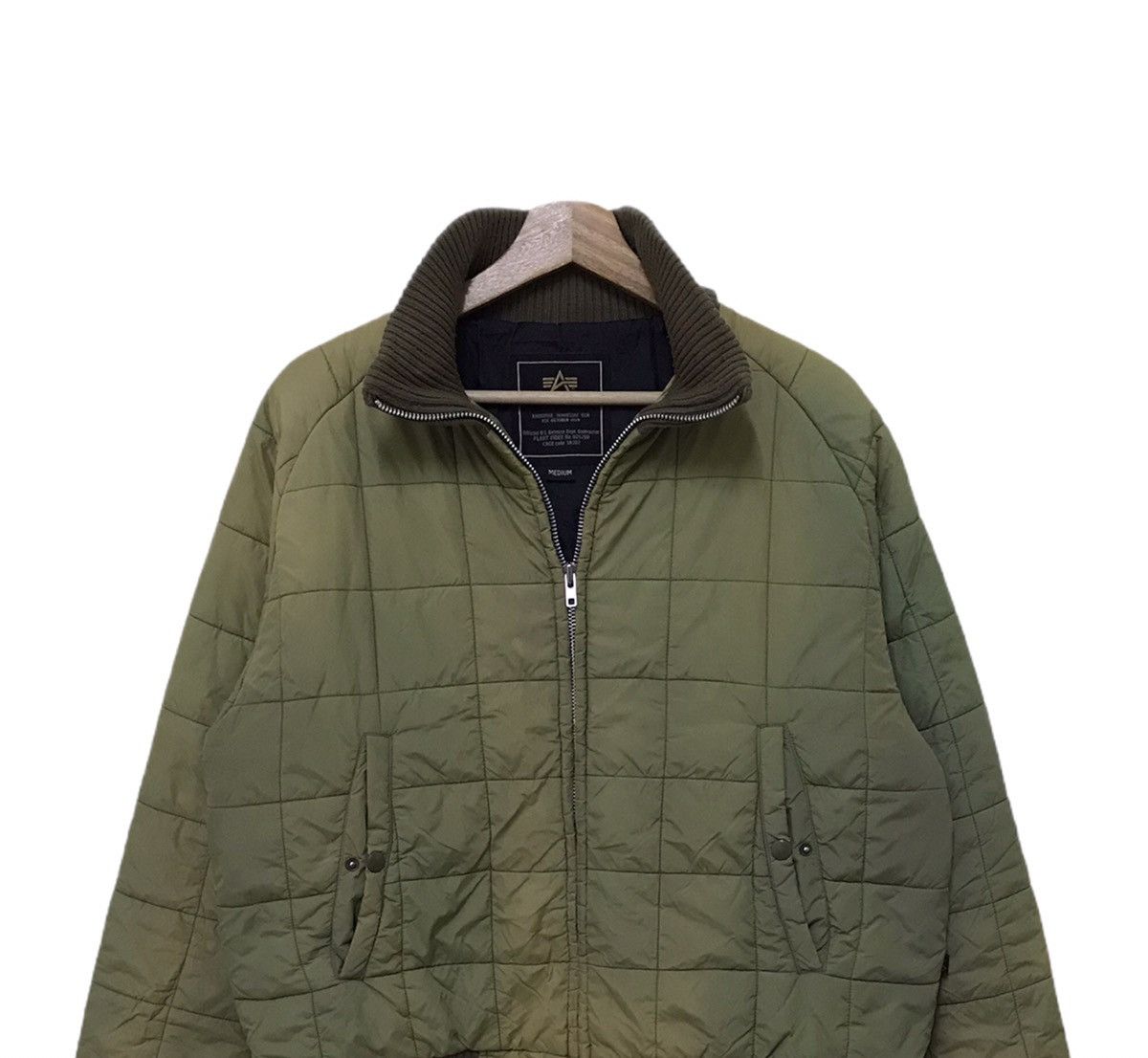 Alpha Industries × Vintage Vintage Alpha Industries Military Puffer Jacket Size US M / EU 48-50 / 2 - 3 Thumbnail