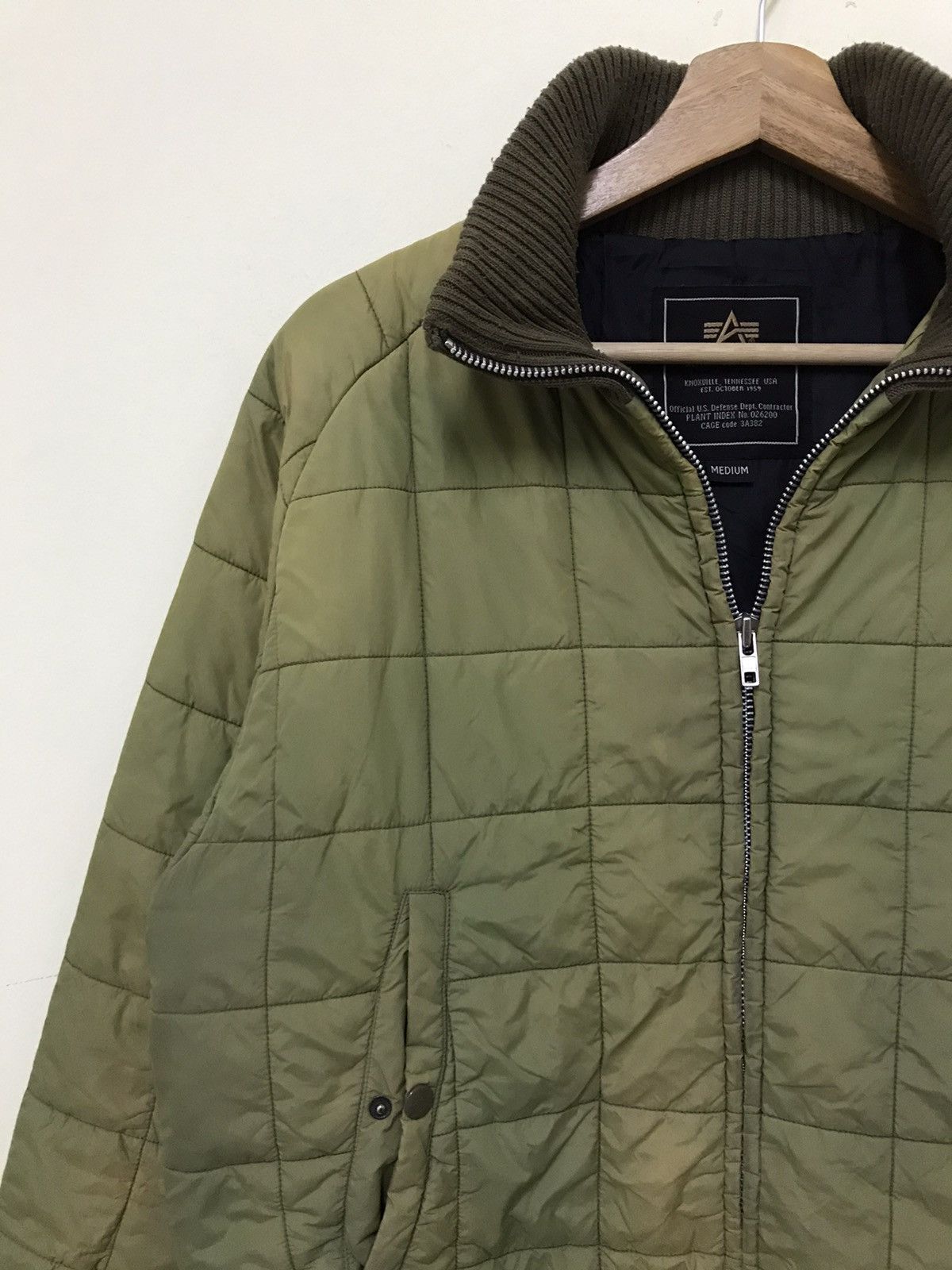 Alpha Industries × Vintage Vintage Alpha Industries Military Puffer Jacket Size US M / EU 48-50 / 2 - 5 Thumbnail