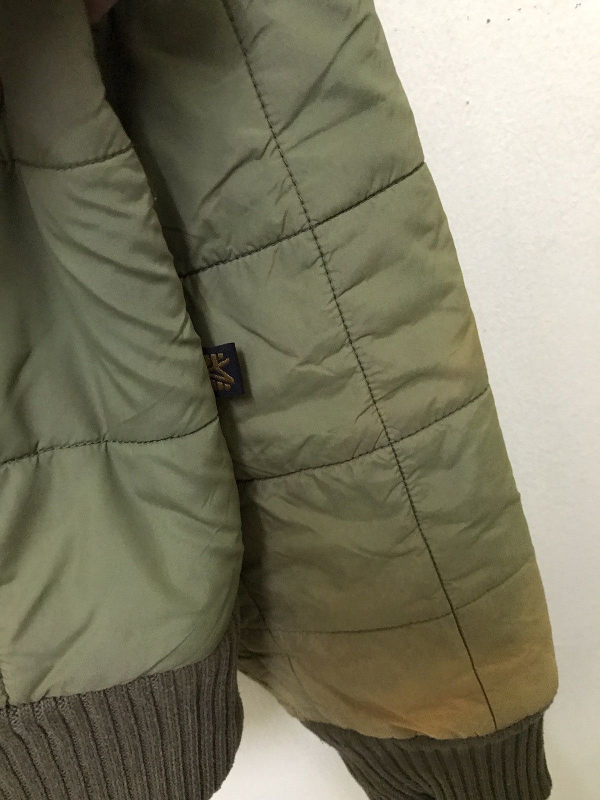 Alpha Industries × Vintage Vintage Alpha Industries Military Puffer Jacket Size US M / EU 48-50 / 2 - 7 Thumbnail