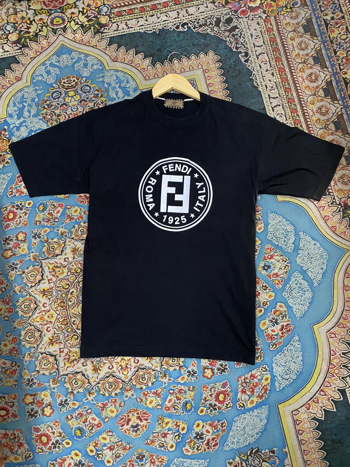 Fendi Fendi Roma Italy Tshirt Size US M / EU 48-50 / 2 - 1 Thumbnail