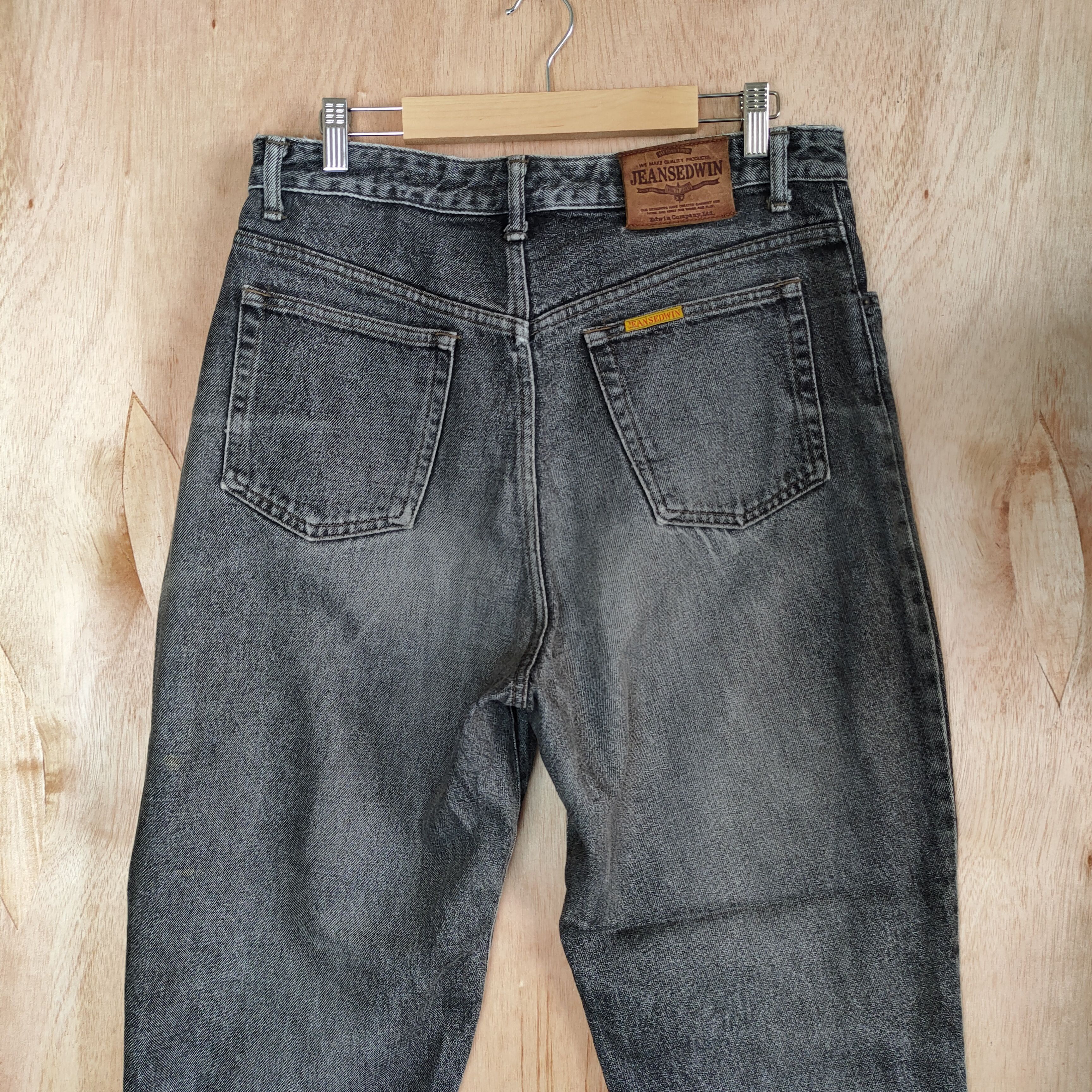 Japanese Brand VINTAGE JAPANESE BLACK DISTRESSED KNEE JEANS Size US 32 / EU 48 - 8 Thumbnail