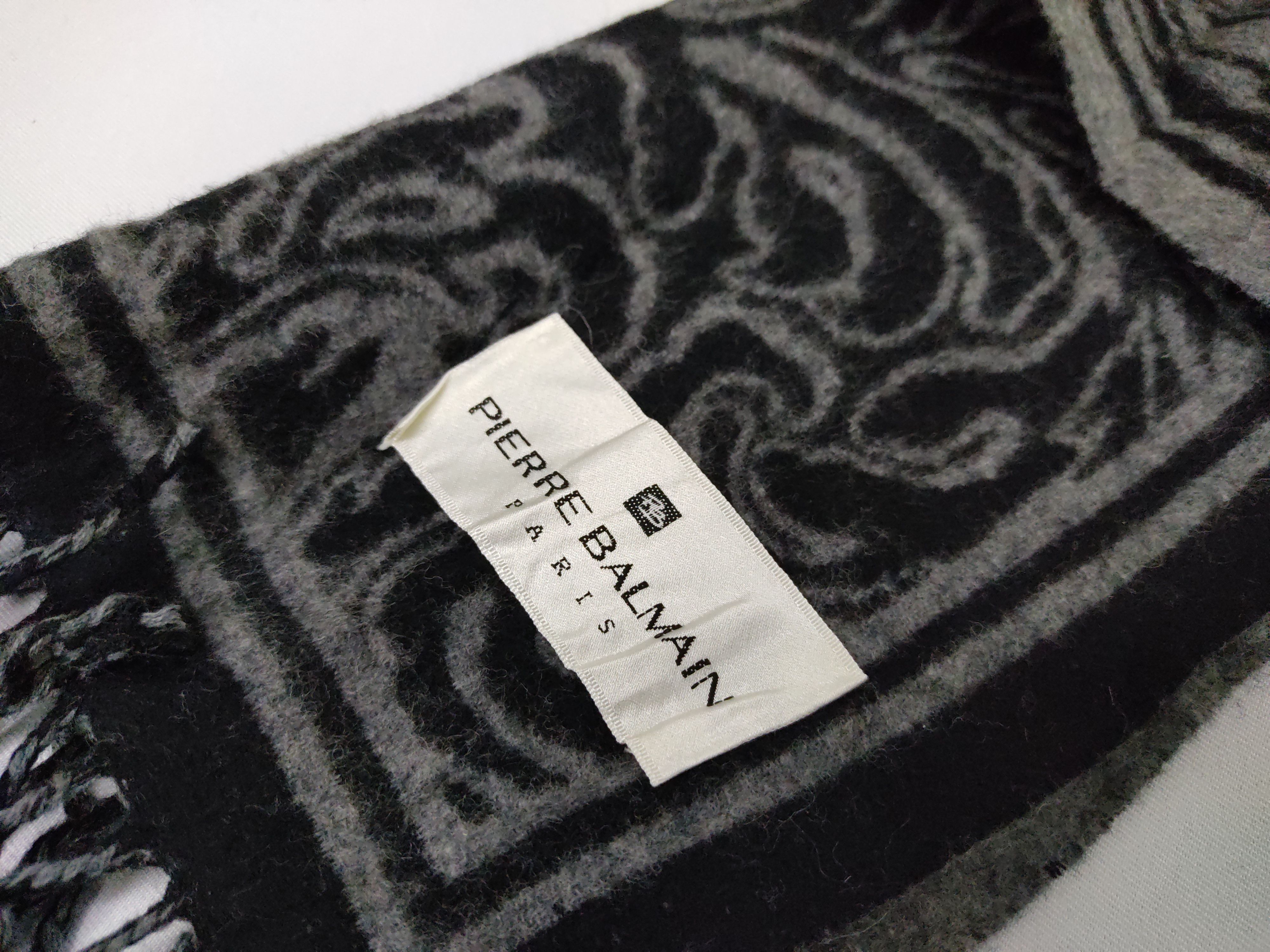 Designer × Pierre Balmain Pierre Balmain Paris Ethic Art Muffler Scarf 55 X 12 Size ONE SIZE - 3 Thumbnail