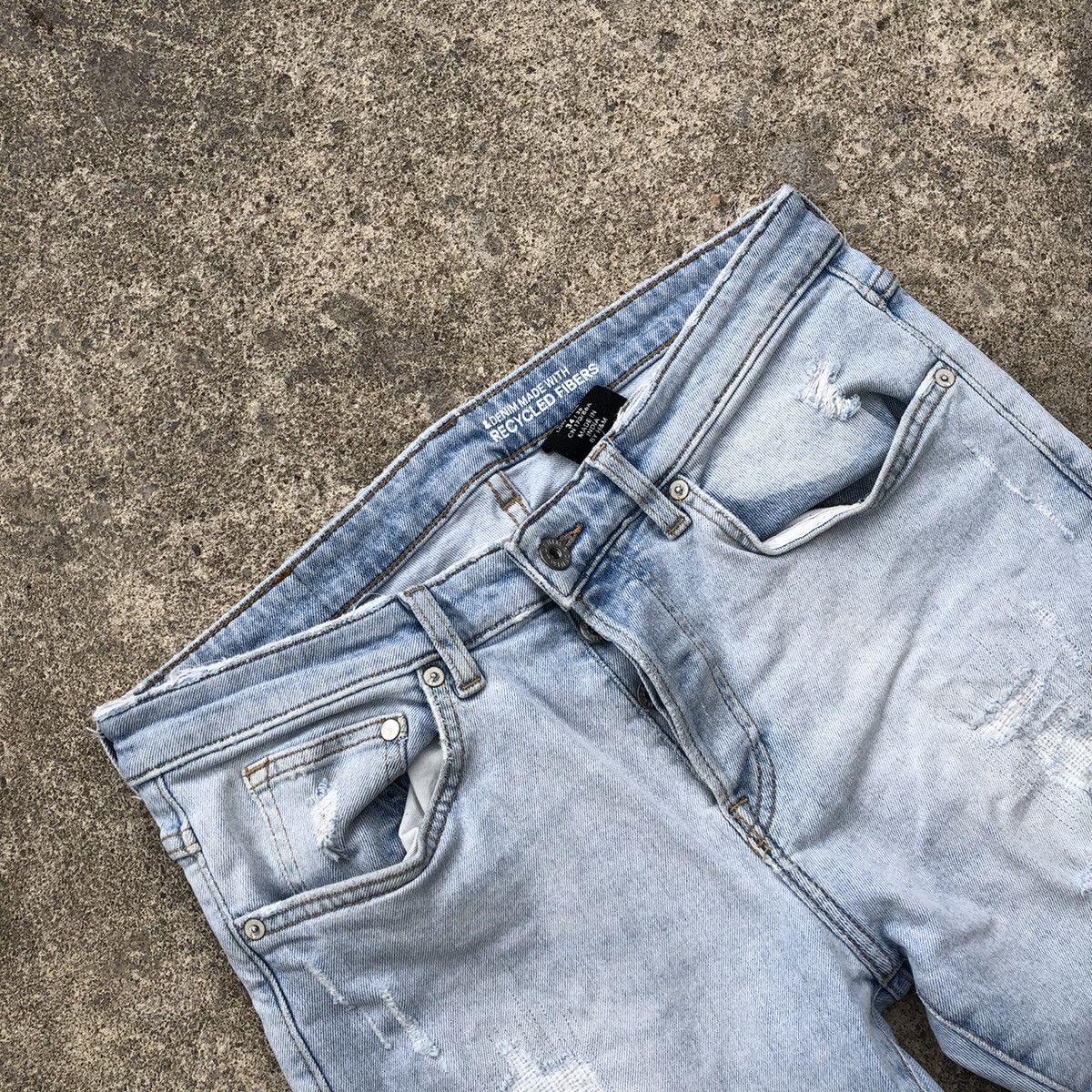 H&M × Japanese Brand 🔥Thrash🔥H&M Stoned Wash Rips Distress Skinny Denim Jeans Size US 32 / EU 48 - 11 Thumbnail