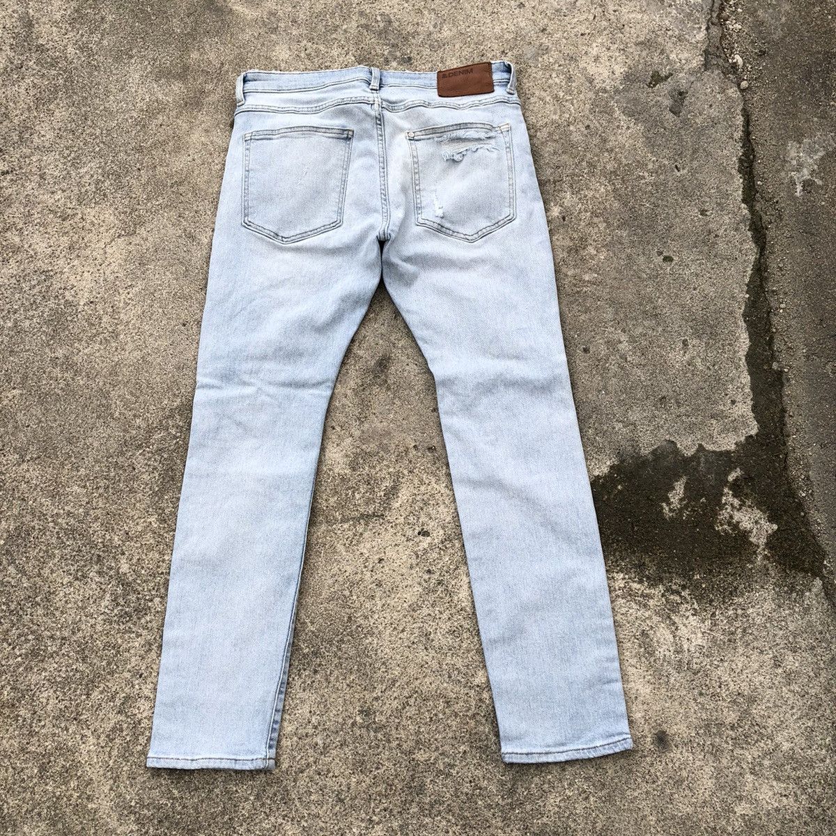 H&M × Japanese Brand 🔥Thrash🔥H&M Stoned Wash Rips Distress Skinny Denim Jeans Size US 32 / EU 48 - 4 Thumbnail