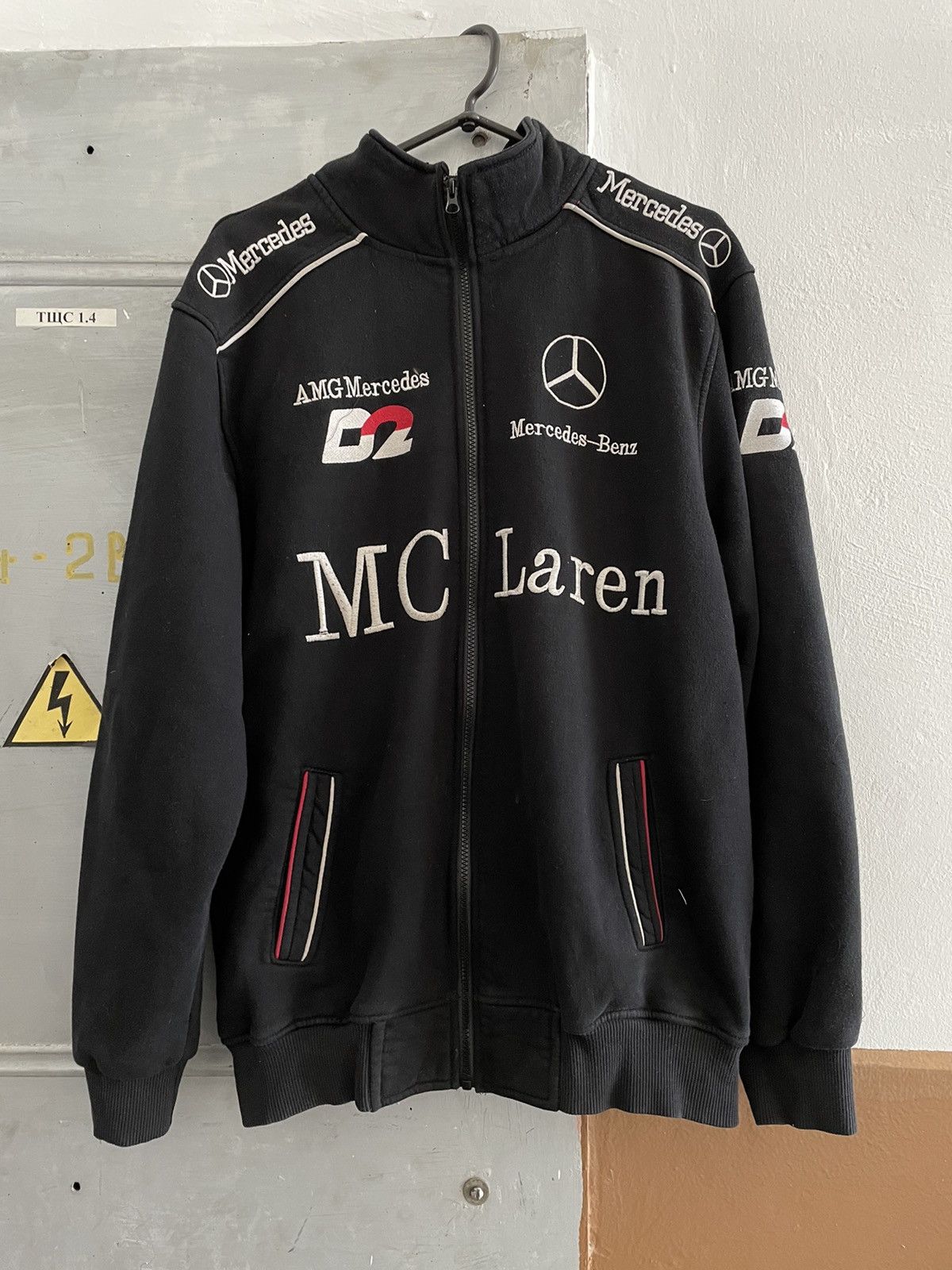 Mercedes benz racing on sale jacket