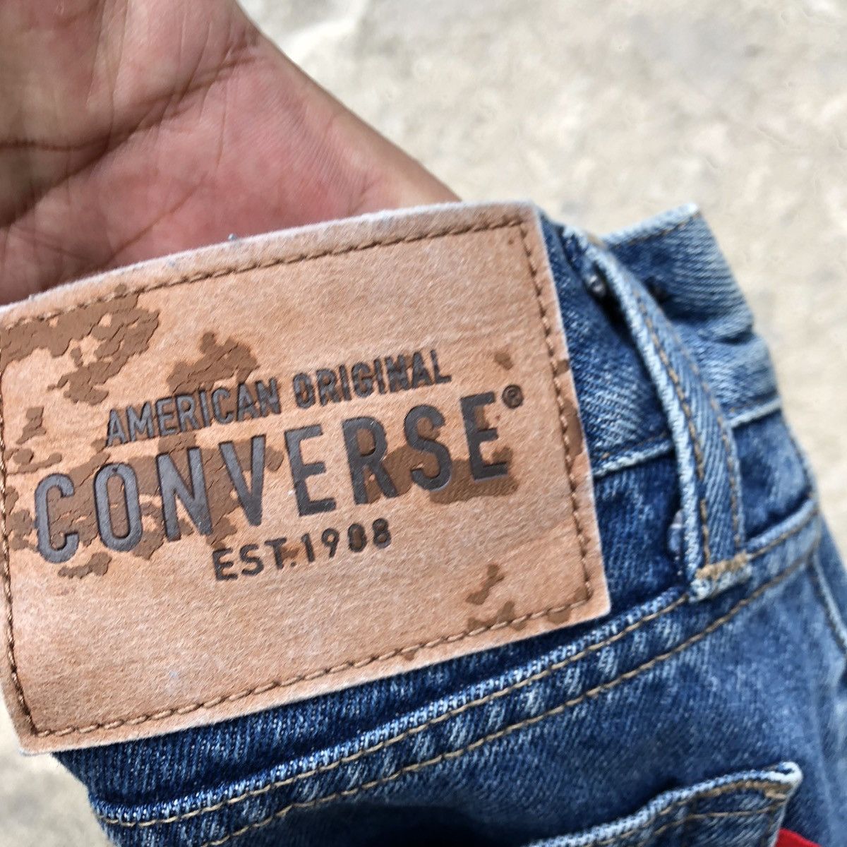 Converse 🔥Thrash🔥Converse Stoned Wash Rips Baggy Relaxed Denim Jeans Size US 30 / EU 46 - 16 Thumbnail