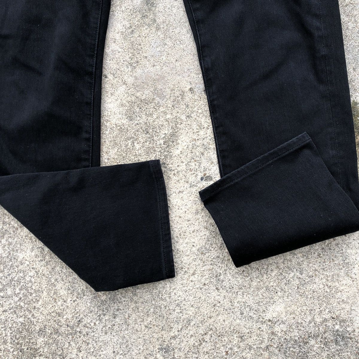 Global Work × Japanese Brand 🔥Rare🔥🇯🇵Global Work Super Black Rips Slim Fit Denim Jeans Size US 32 / EU 48 - 7 Thumbnail