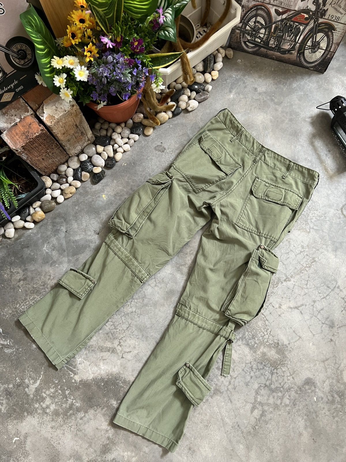Beauty Beast × Vintage Issey Miayake Inspired Bondage Tactical Cargo Pants Size US 30 / EU 46 - 8 Thumbnail
