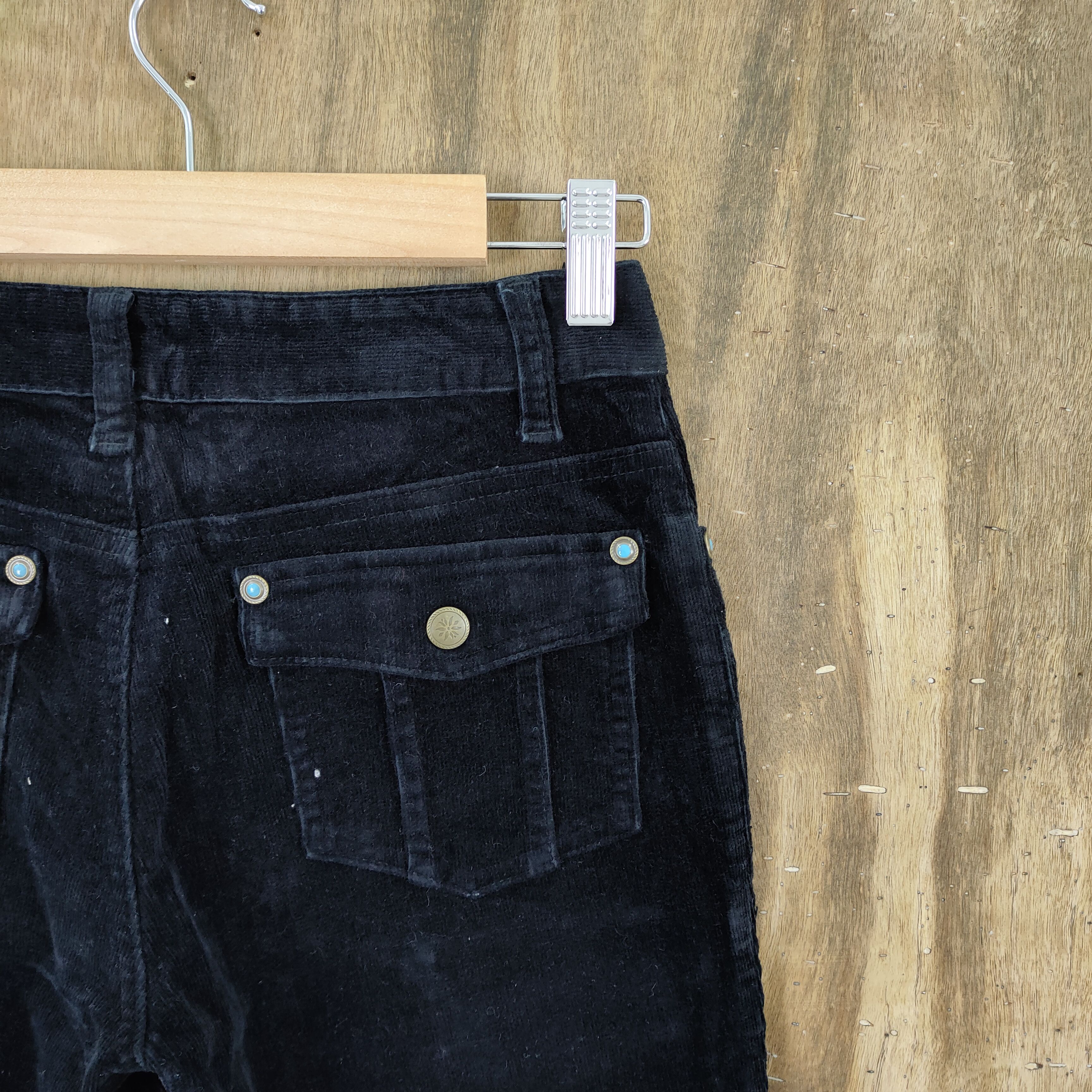 Japanese Brand BLACK JAPANESE BRAND CORDUROY BUSH PANTS /CARGO PANT Size US 26 / EU 42 - 11 Thumbnail