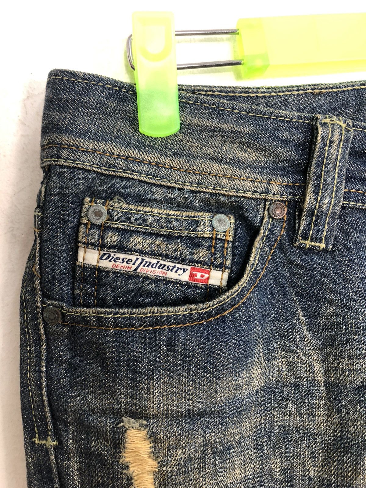 Diesel × Vintage Diesel Industry Jeans Reckfly Special Denim Jeans Size 30 Size US 30 / EU 46 - 4 Thumbnail