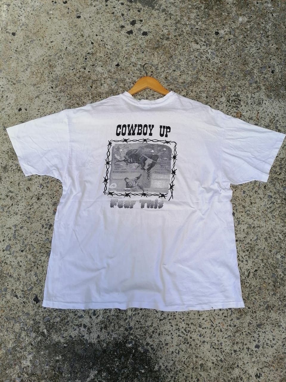 Hanes × Vintage Vintage 90s Cowboy Up Fear This Photo Tee Size US XL / EU 56 / 4 - 1 Thumbnail