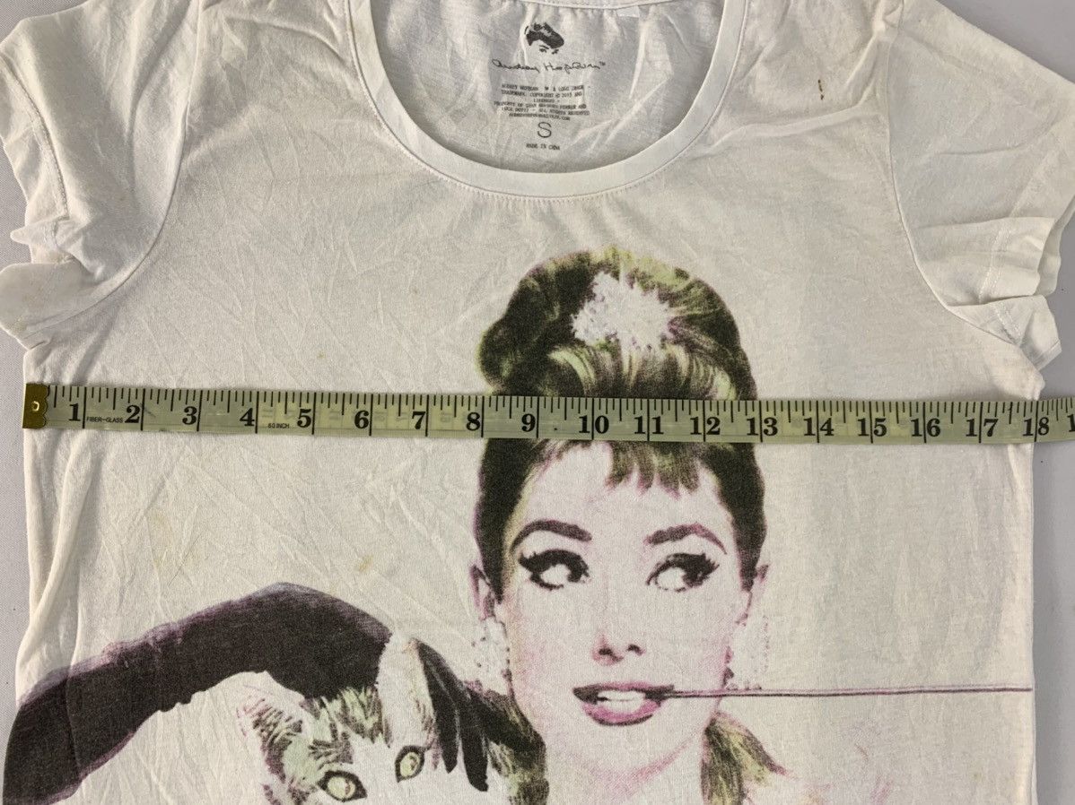 Vintage Audrey Hepburn British Film Star Smoking Cat Screen Printed Size S / US 4 / IT 40 - 6 Thumbnail