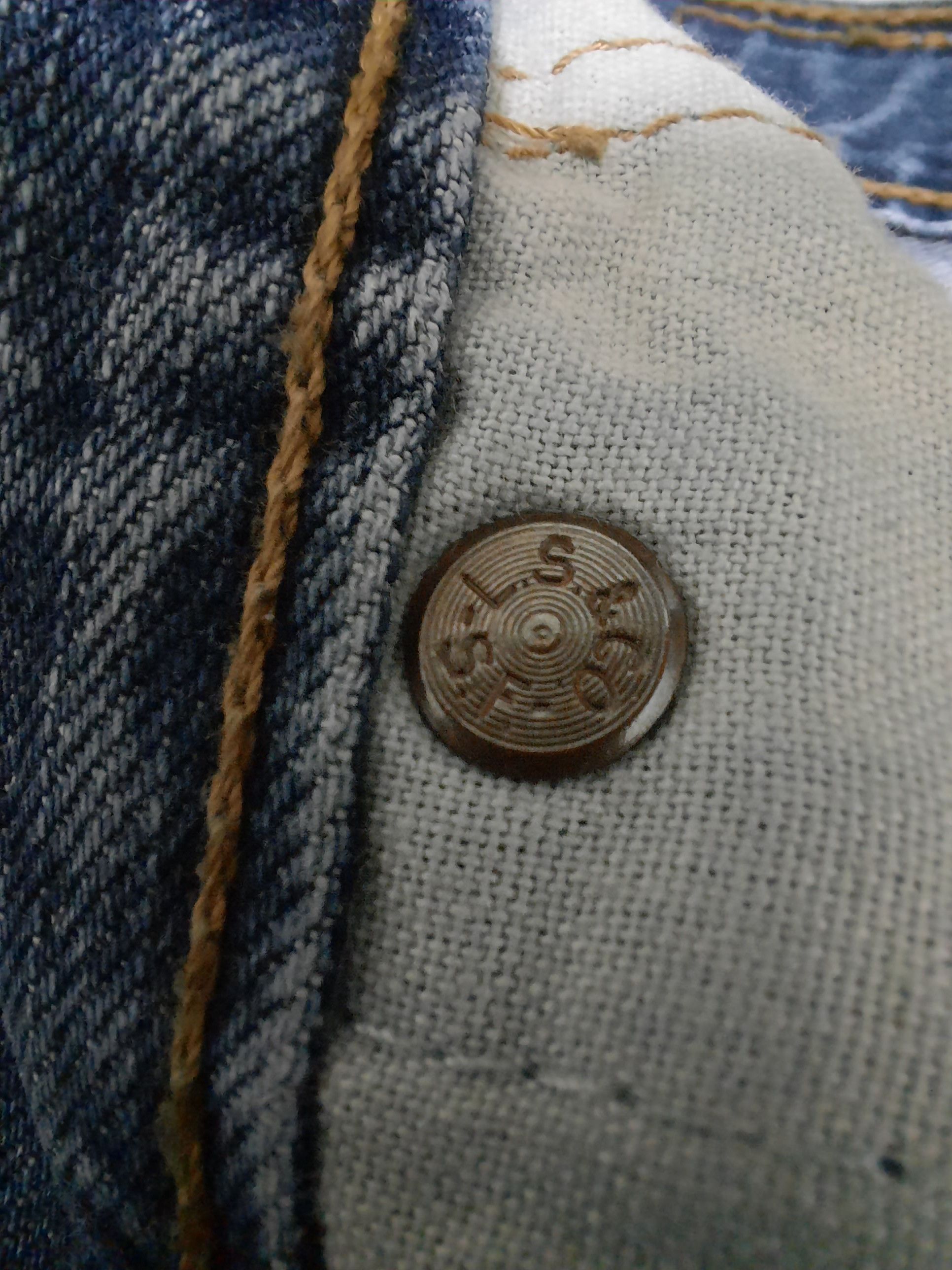 Levi's × Vintage JEANS LEVI'S 501 VINTAGE DISTRESSED CROPPED Size US 32 / EU 48 - 10 Thumbnail