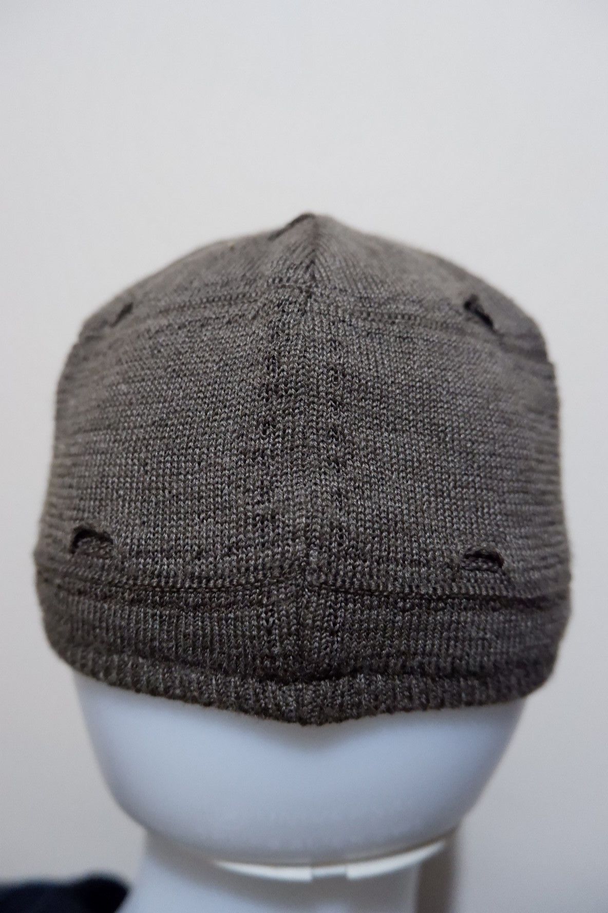Designer Unkown Brand Distressed Hat Size ONE SIZE - 4 Thumbnail