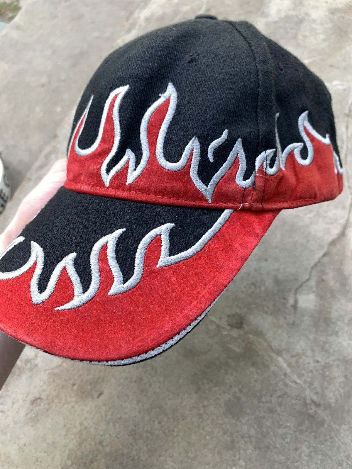 Japanese Brand Vintage Original Chillouts Head Gear y2k Inferno flames Cap Size ONE SIZE - 1 Thumbnail