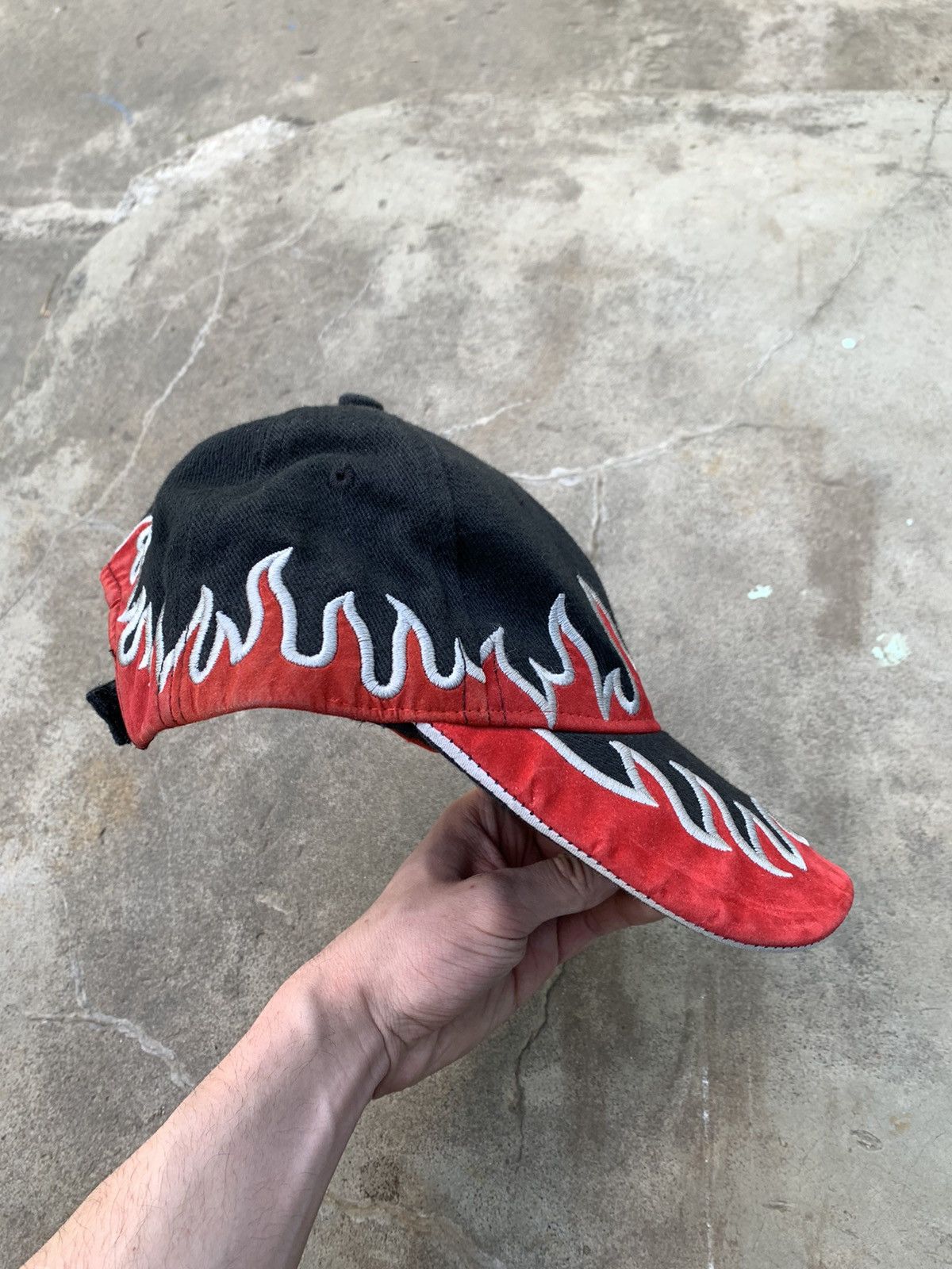 Japanese Brand Vintage Original Chillouts Head Gear y2k Inferno flames Cap Size ONE SIZE - 7 Thumbnail