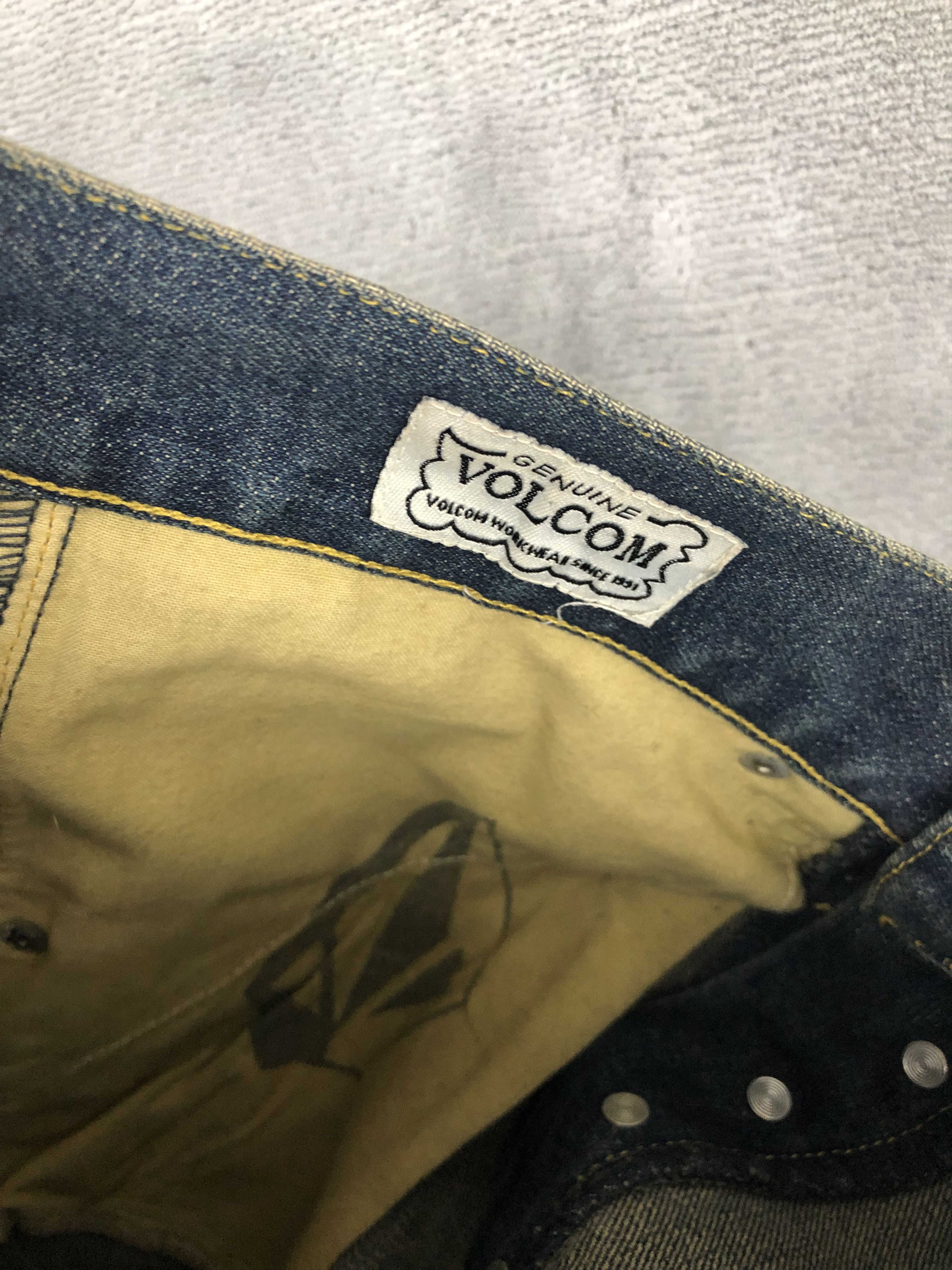 Volcom Volcom Distressed Denim Jeans Size US 30 / EU 46 - 11 Thumbnail