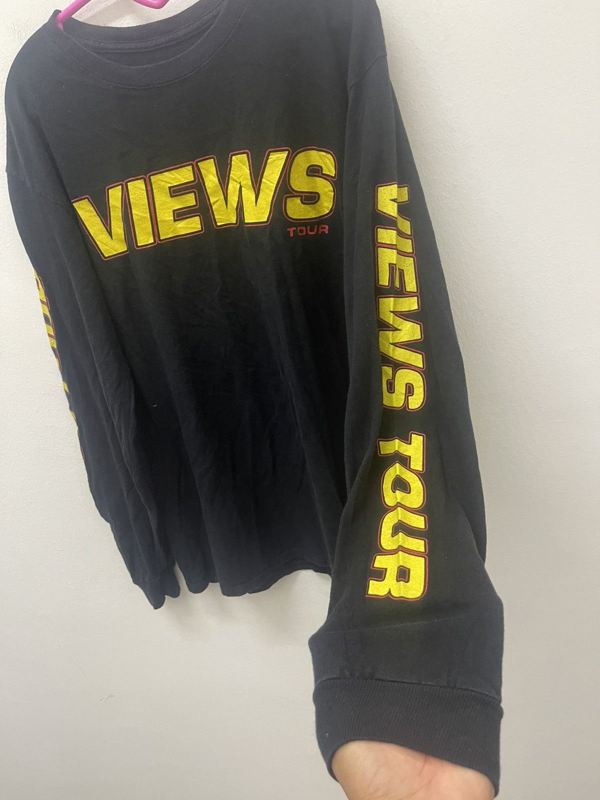 Drake Rare VIEWS Tour Tee Size US M / EU 48-50 / 2 - 5 Thumbnail