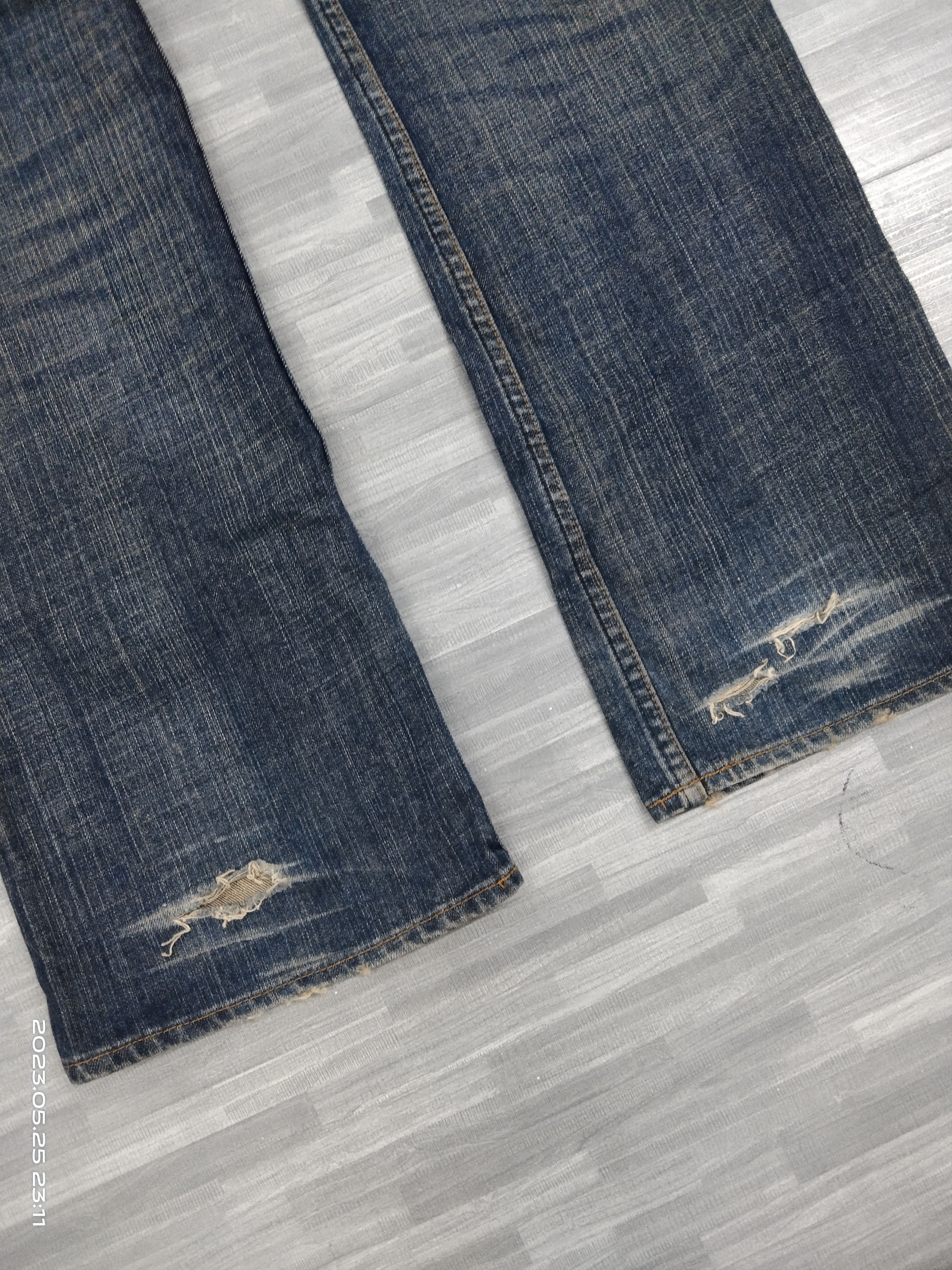 Japanese Brand FLARE SICK CRACKWASH BOBSON DENIM PANTS Size US 30 / EU 46 - 6 Thumbnail