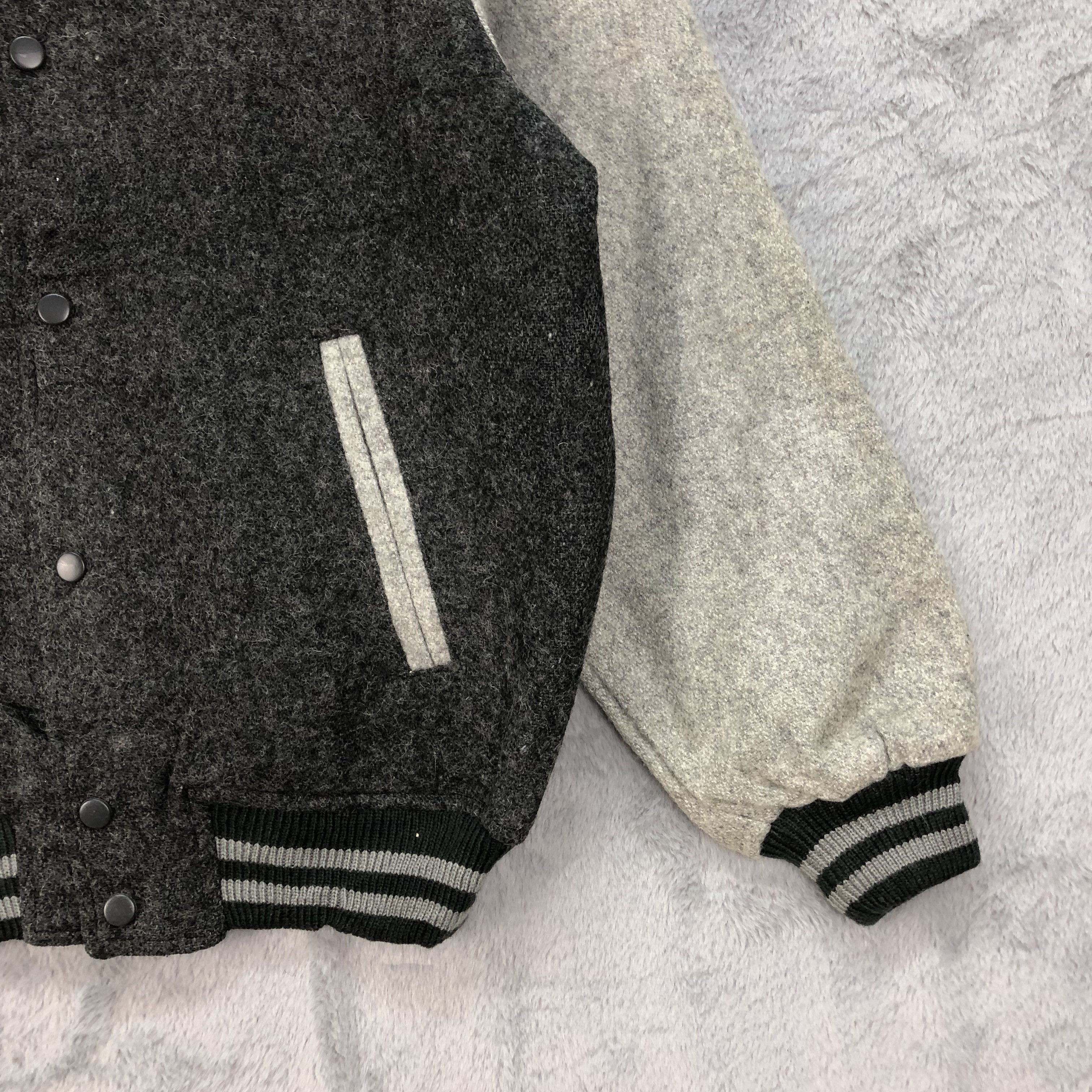 Other Vintage Made in Japan Wool Varsity Jacket #4792-170 Size US L / EU 52-54 / 3 - 5 Thumbnail