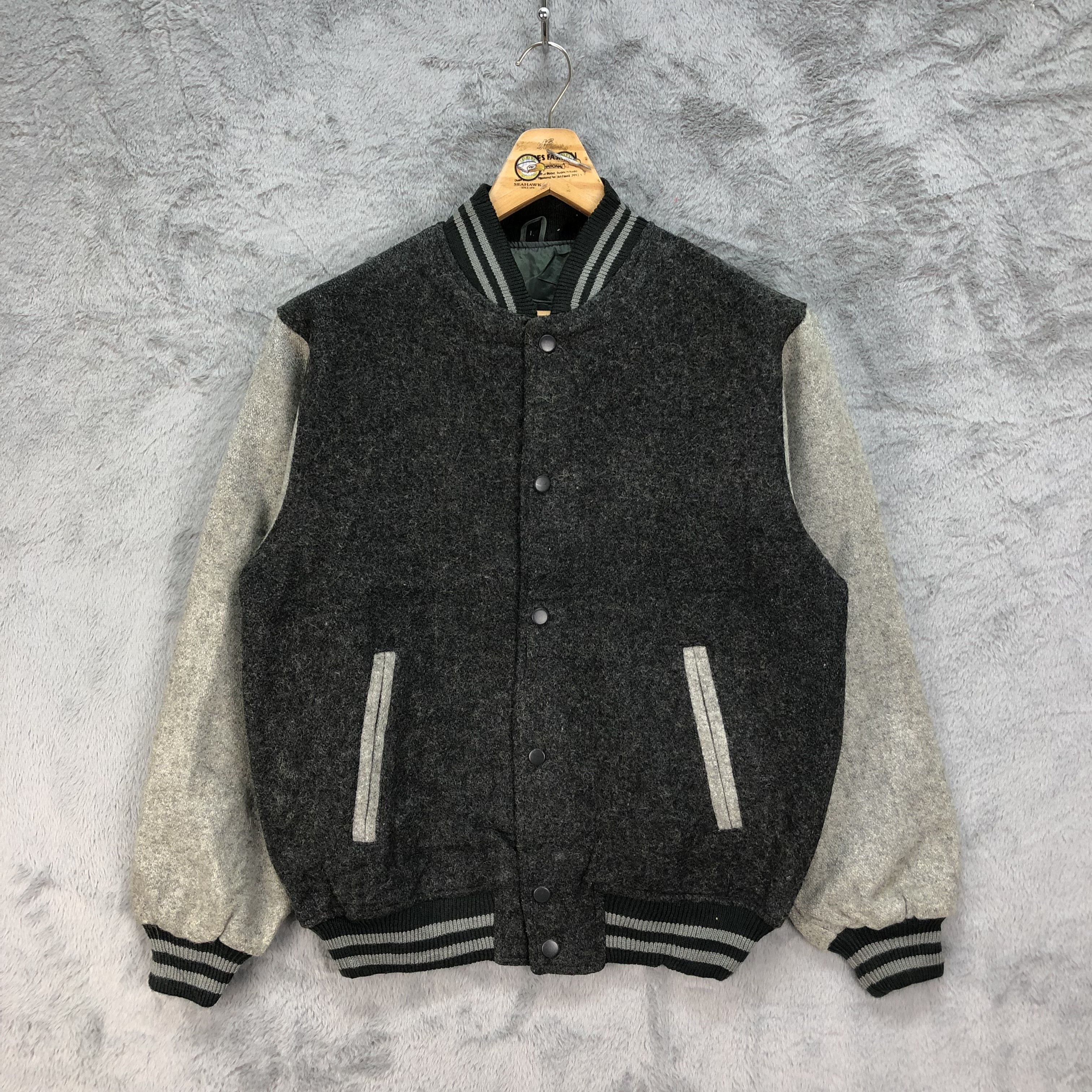 Other Vintage Made in Japan Wool Varsity Jacket #4792-170 Size US L / EU 52-54 / 3 - 1 Thumbnail