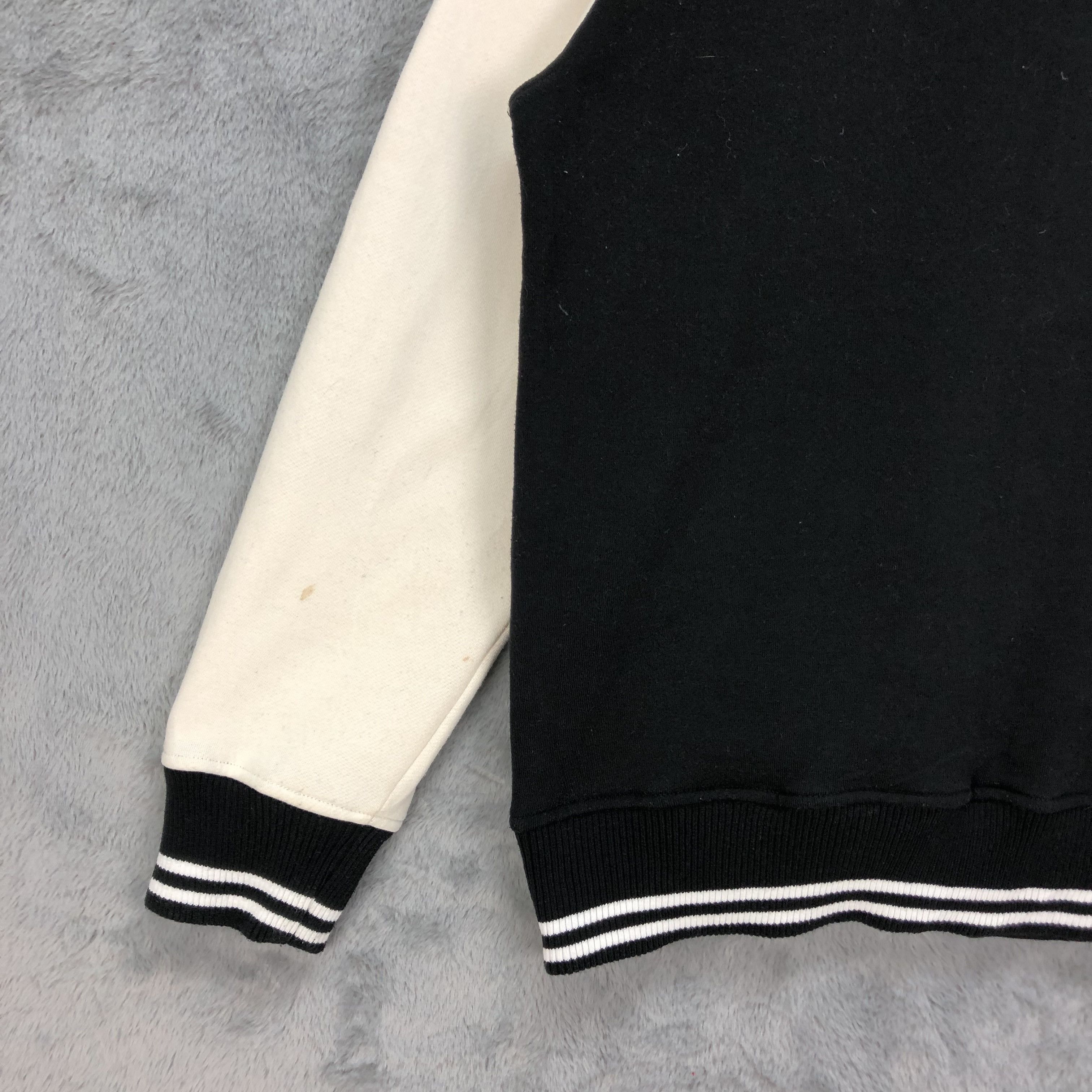 Japanese Brand FRE BULL Patches Logo Varsity Sweater #4822-172 Size US L / EU 52-54 / 3 - 13 Thumbnail
