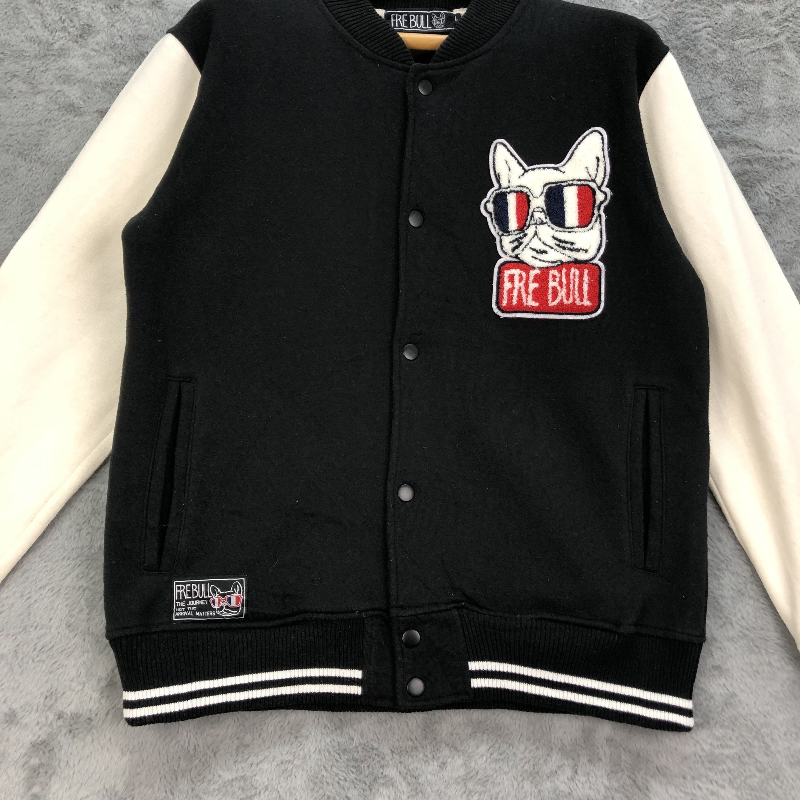 Japanese Brand FRE BULL Patches Logo Varsity Sweater #4822-172 Size US L / EU 52-54 / 3 - 4 Thumbnail