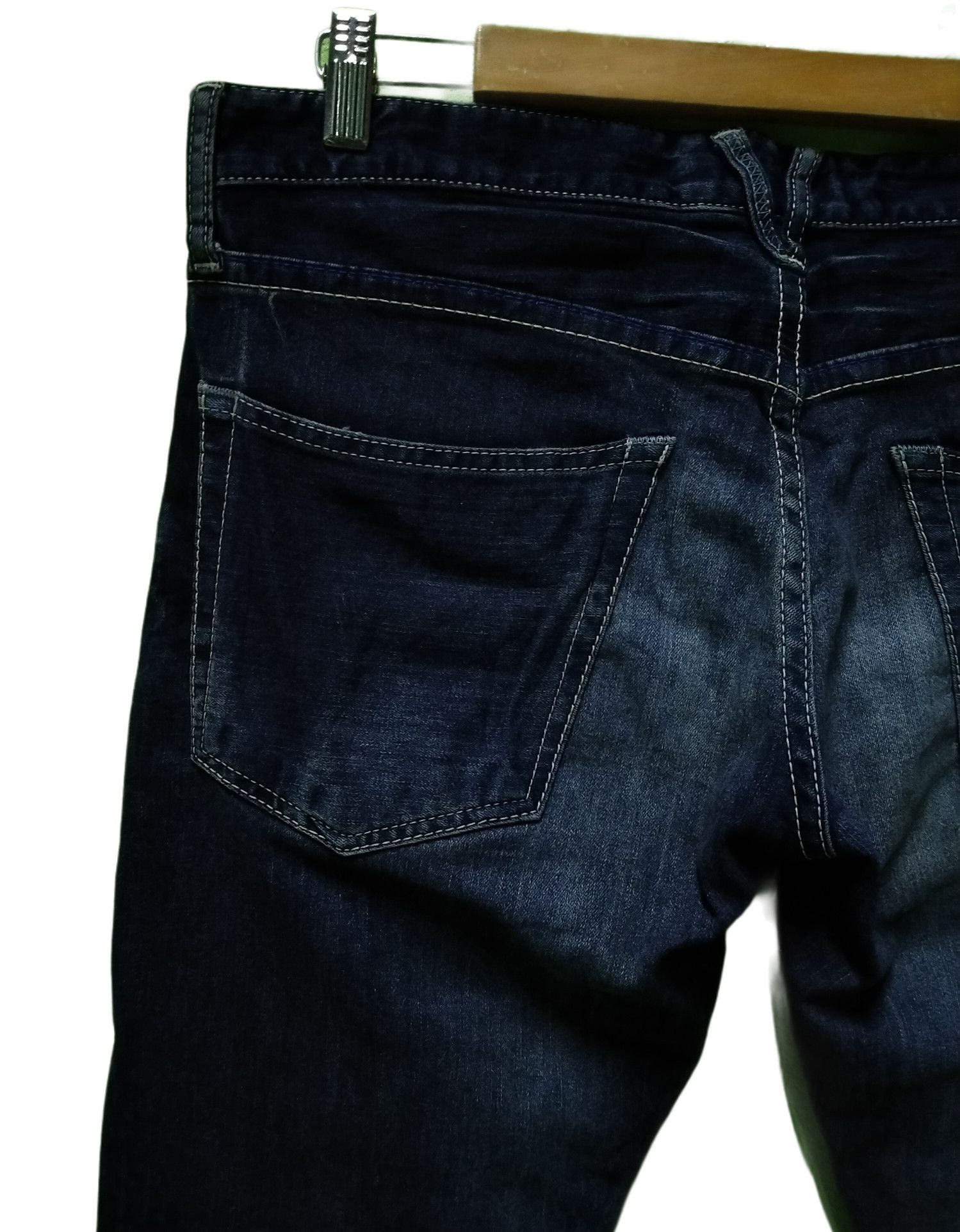 Vanquish Japanese Brand Vanquish Distressed Bolt Denim Jeans Size US 34 / EU 50 - 11 Thumbnail