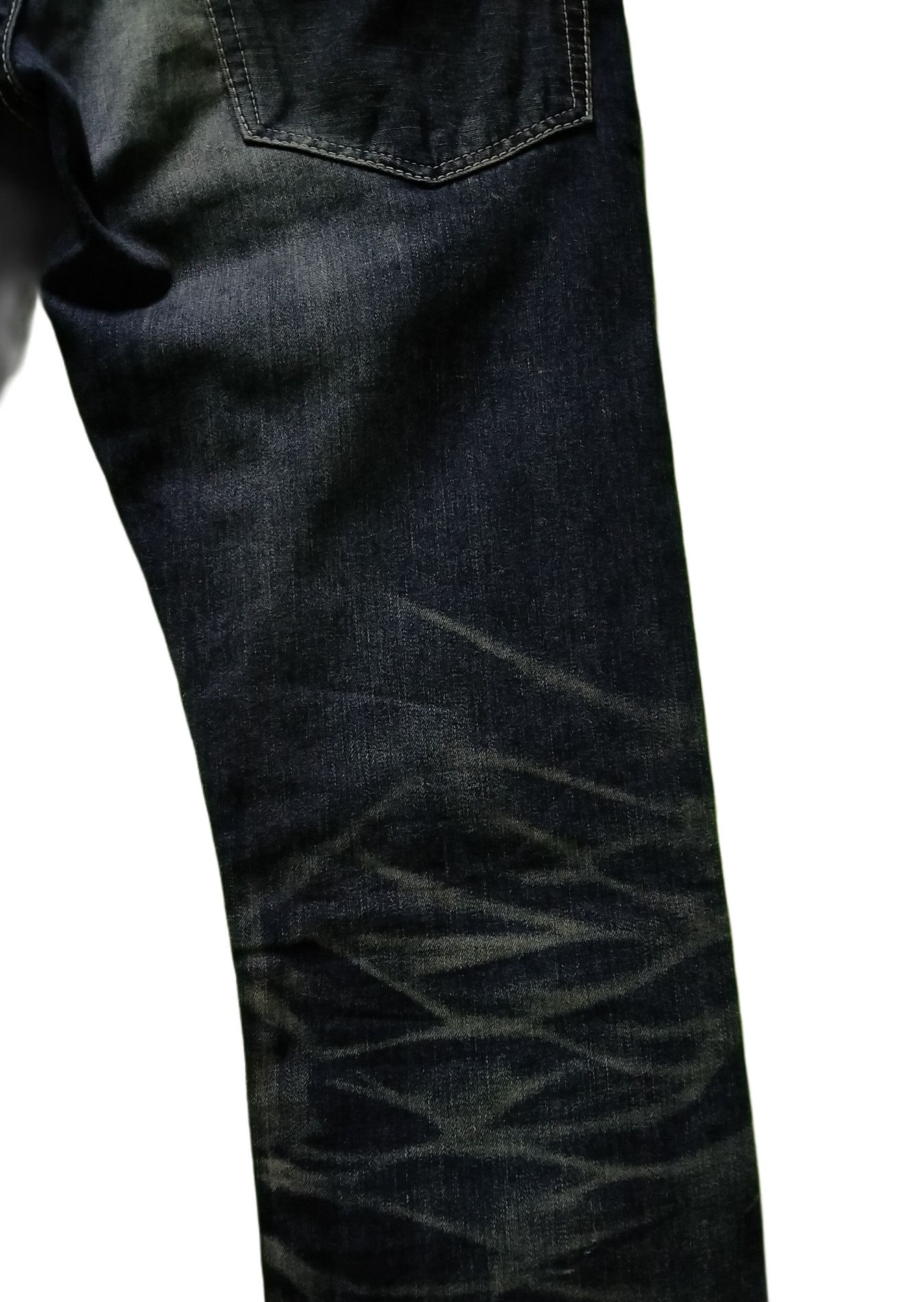 Vanquish Japanese Brand Vanquish Distressed Bolt Denim Jeans Size US 34 / EU 50 - 15 Thumbnail