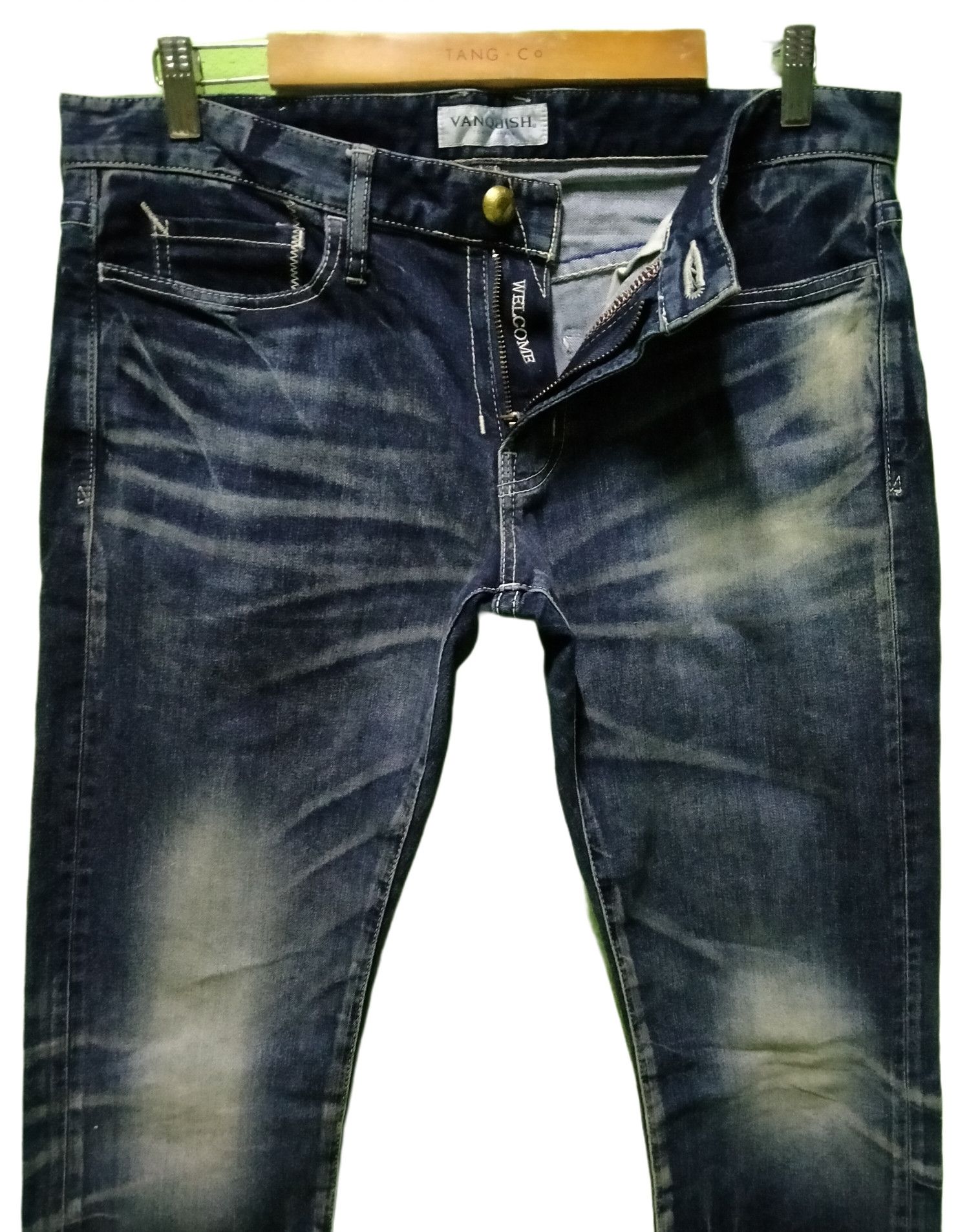 Vanquish Japanese Brand Vanquish Distressed Bolt Denim Jeans Size US 34 / EU 50 - 4 Thumbnail