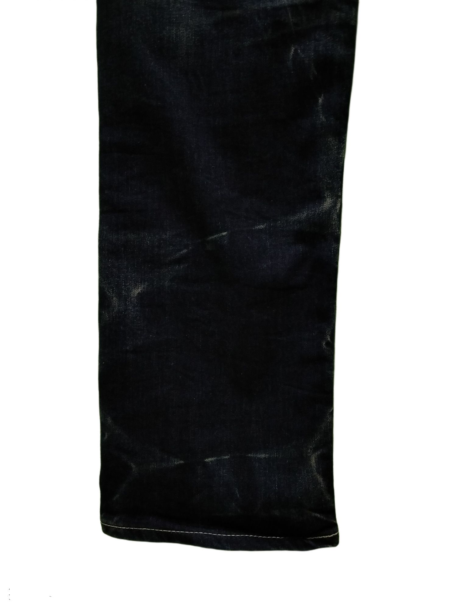 Vanquish Japanese Brand Vanquish Distressed Bolt Denim Jeans Size US 34 / EU 50 - 13 Thumbnail