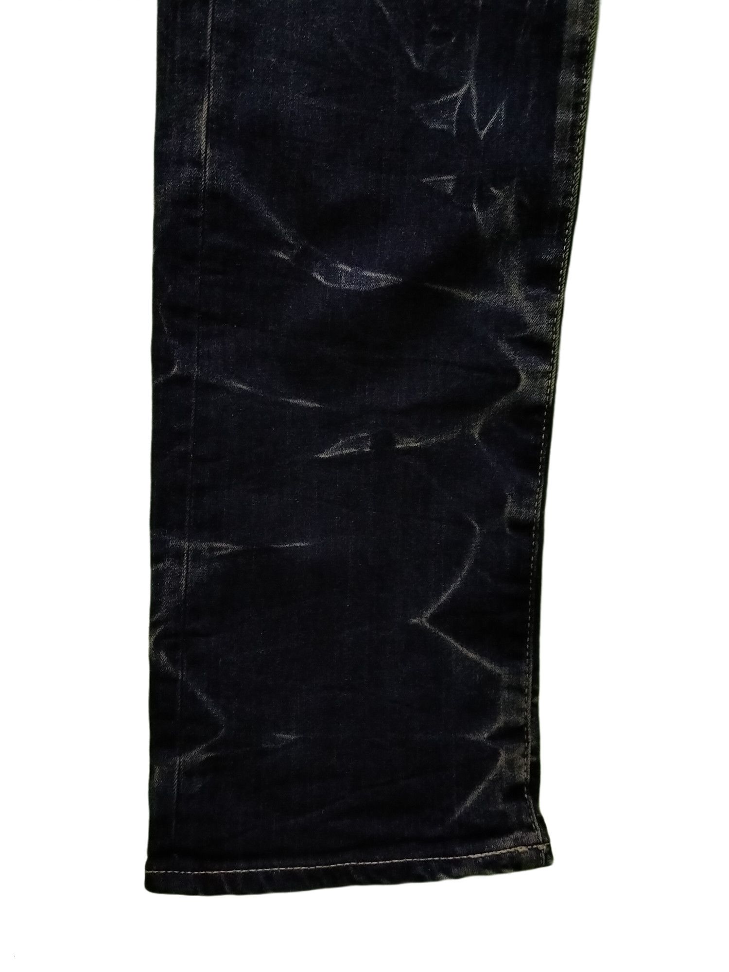 Vanquish Japanese Brand Vanquish Distressed Bolt Denim Jeans Size US 34 / EU 50 - 7 Thumbnail