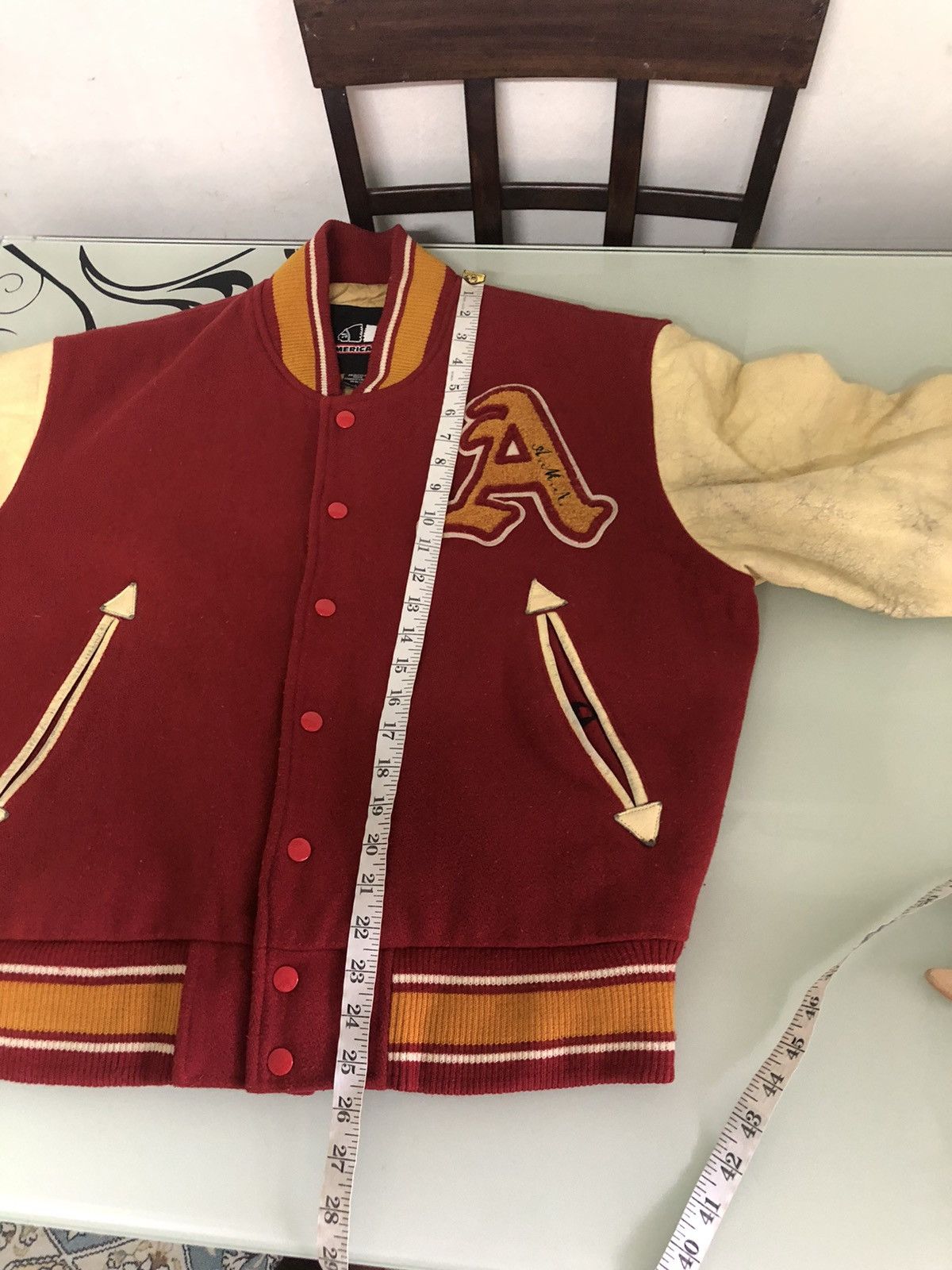 Vintage Vintage Americanino Arm Leather Varsity Jacket Size US L / EU 52-54 / 3 - 21 Thumbnail