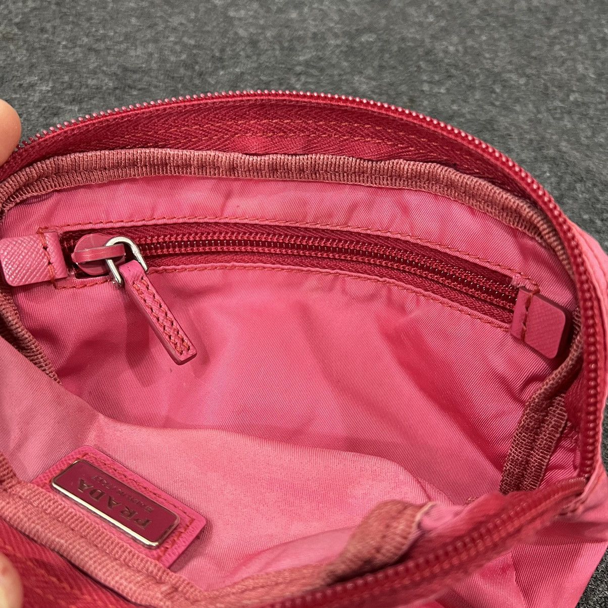Prada × Vintage Mini prada pouchbag Size ONE SIZE - 8 Thumbnail