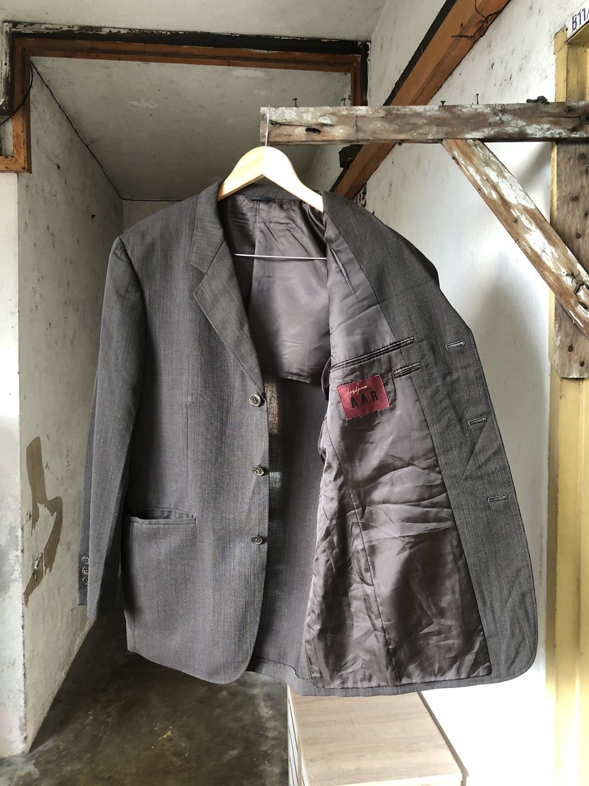 Yohji Yamamoto Vintage Yohji Yamamoto Single Breasted Blazer Size US XL / EU 56 / 4 - 15 Thumbnail
