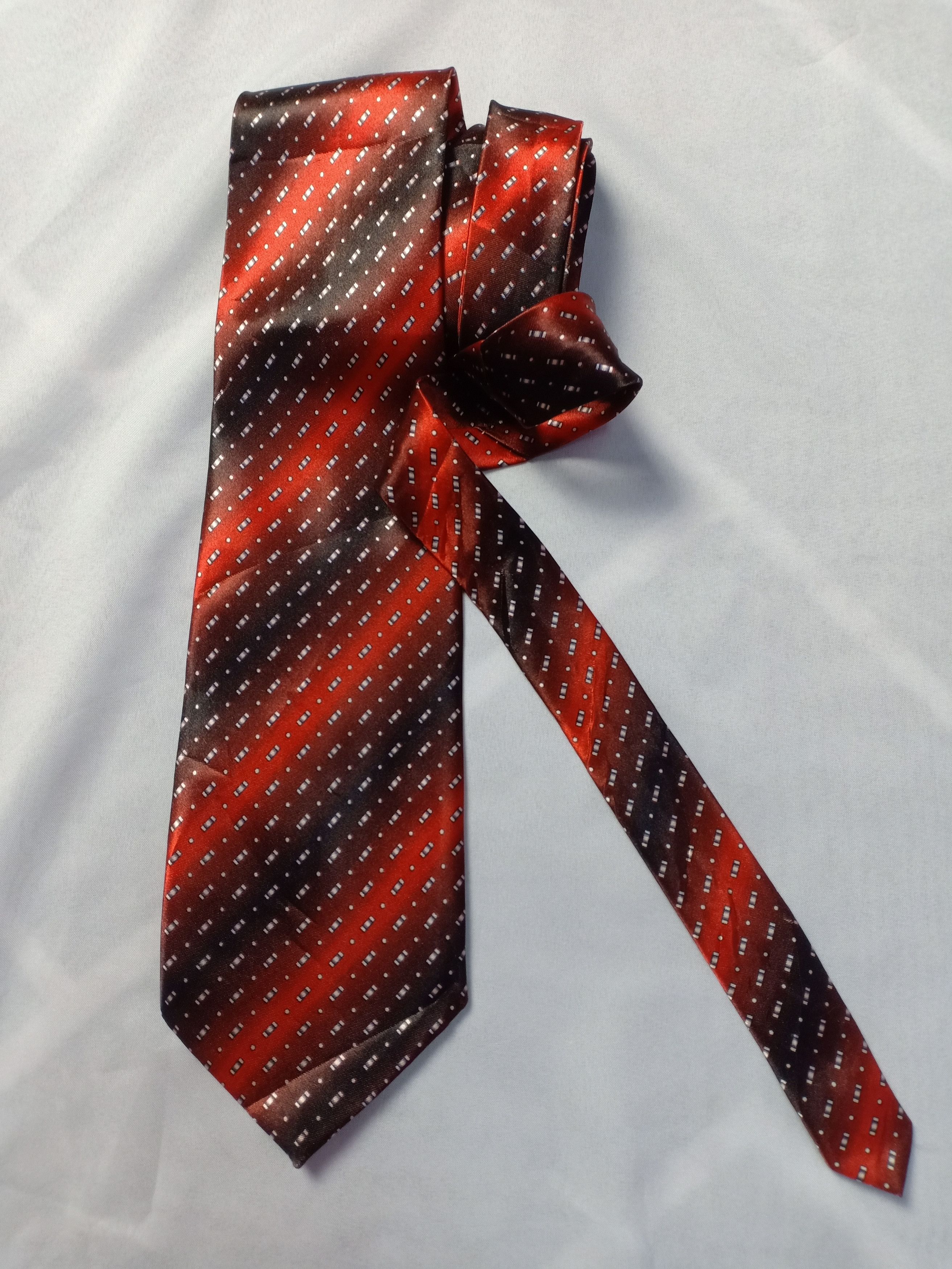 Designer Shi Dai Wang Glitter neck tie Size ONE SIZE - 1 Thumbnail