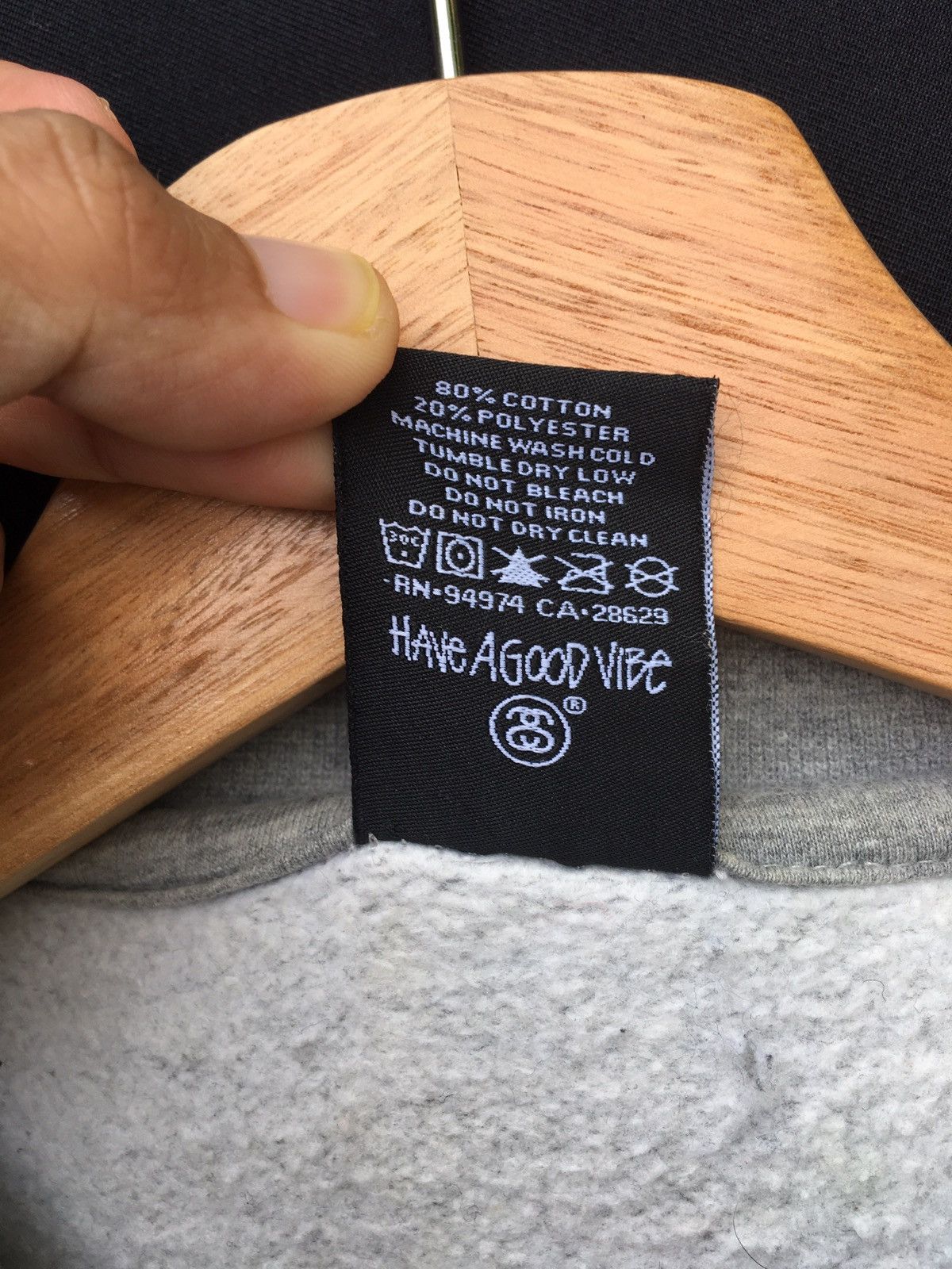 Stussy Vintage Stussy Big Logo Spellout Sweater Size US L / EU 52-54 / 3 - 9 Thumbnail