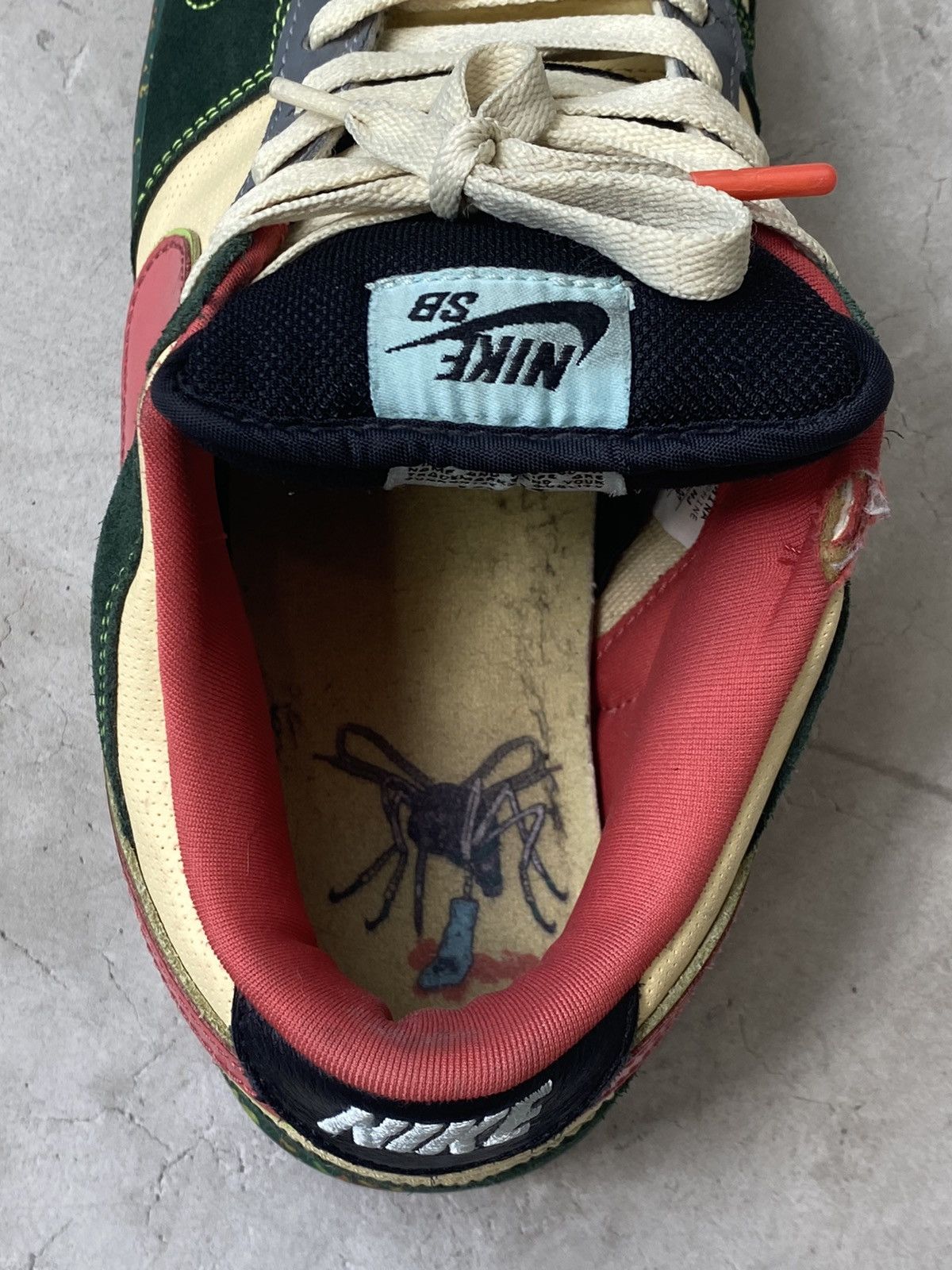 Nike 2008 Dunk Low Premium SB Mosquito Size US 10 / EU 43 - 5 Thumbnail
