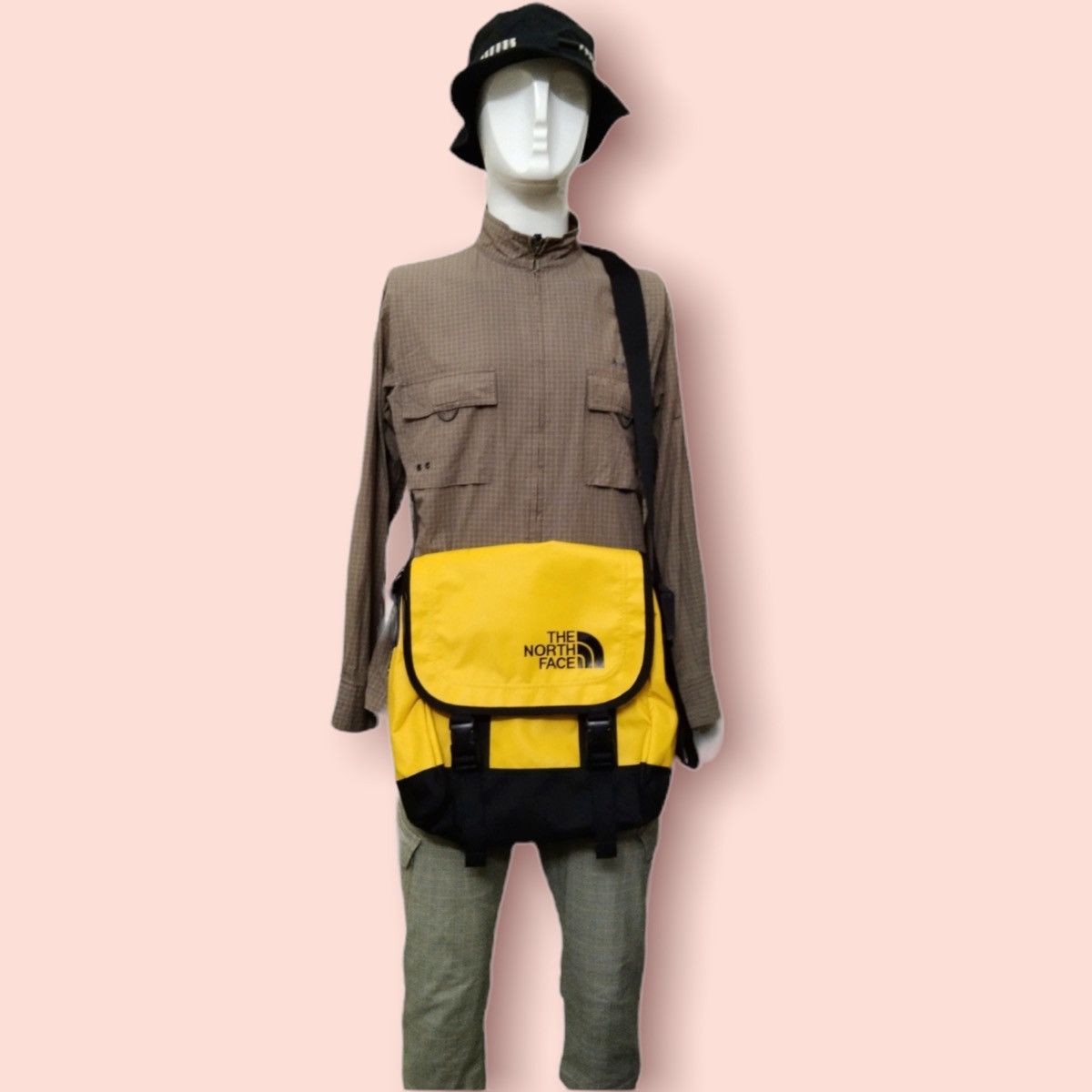 Nanamica × The North Face THE NORTH FACE WATERPROOF MESSENGER Size ONE SIZE - 21 Thumbnail