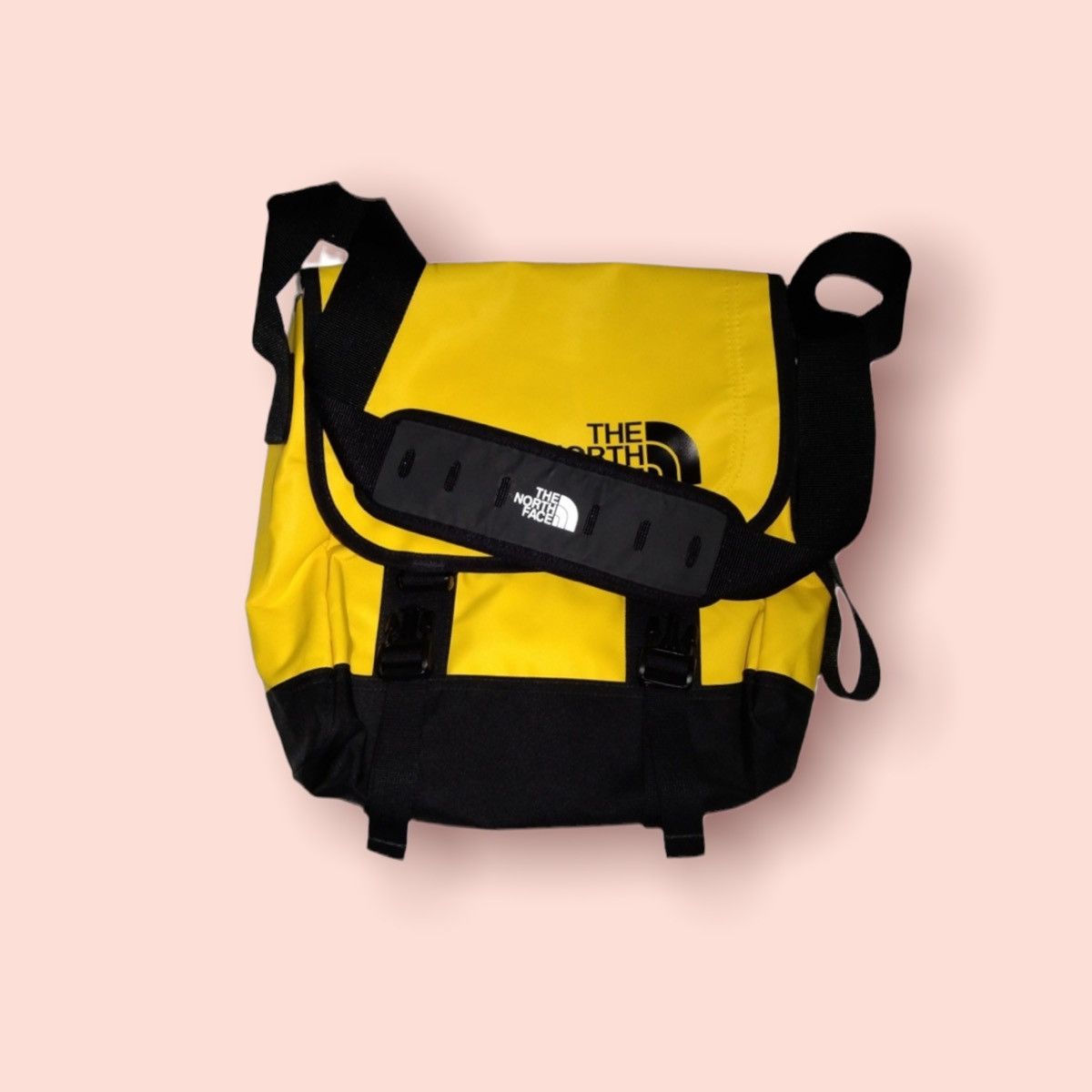 Nanamica × The North Face THE NORTH FACE WATERPROOF MESSENGER Size ONE SIZE - 4 Thumbnail