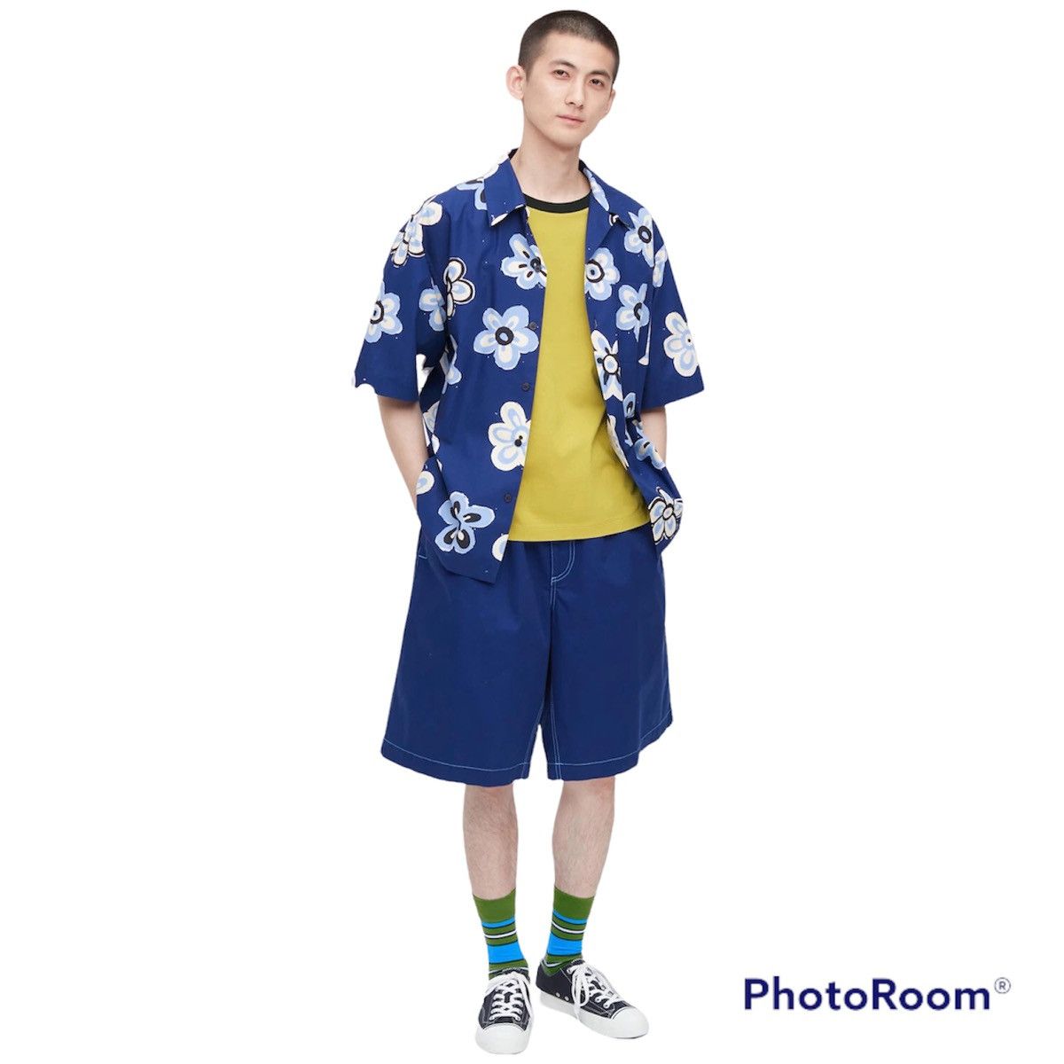 Marni × Uniqlo 2022 UNIQLO X MARNI OVERSIZED PRINTED SHORT SLEEVE Size US M / EU 48-50 / 2 - 2 Thumbnail