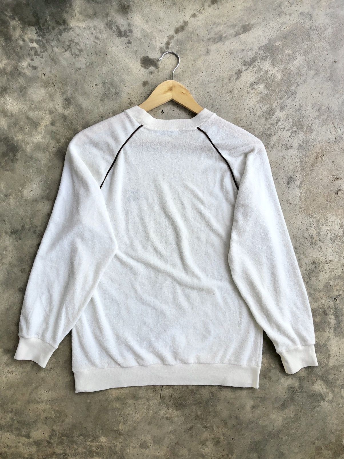 Adidas × Vintage Vintage 80s ADIDAS Crewneck distressed Sweatshirt Size M / US 6-8 / IT 42-44 - 2 Thumbnail