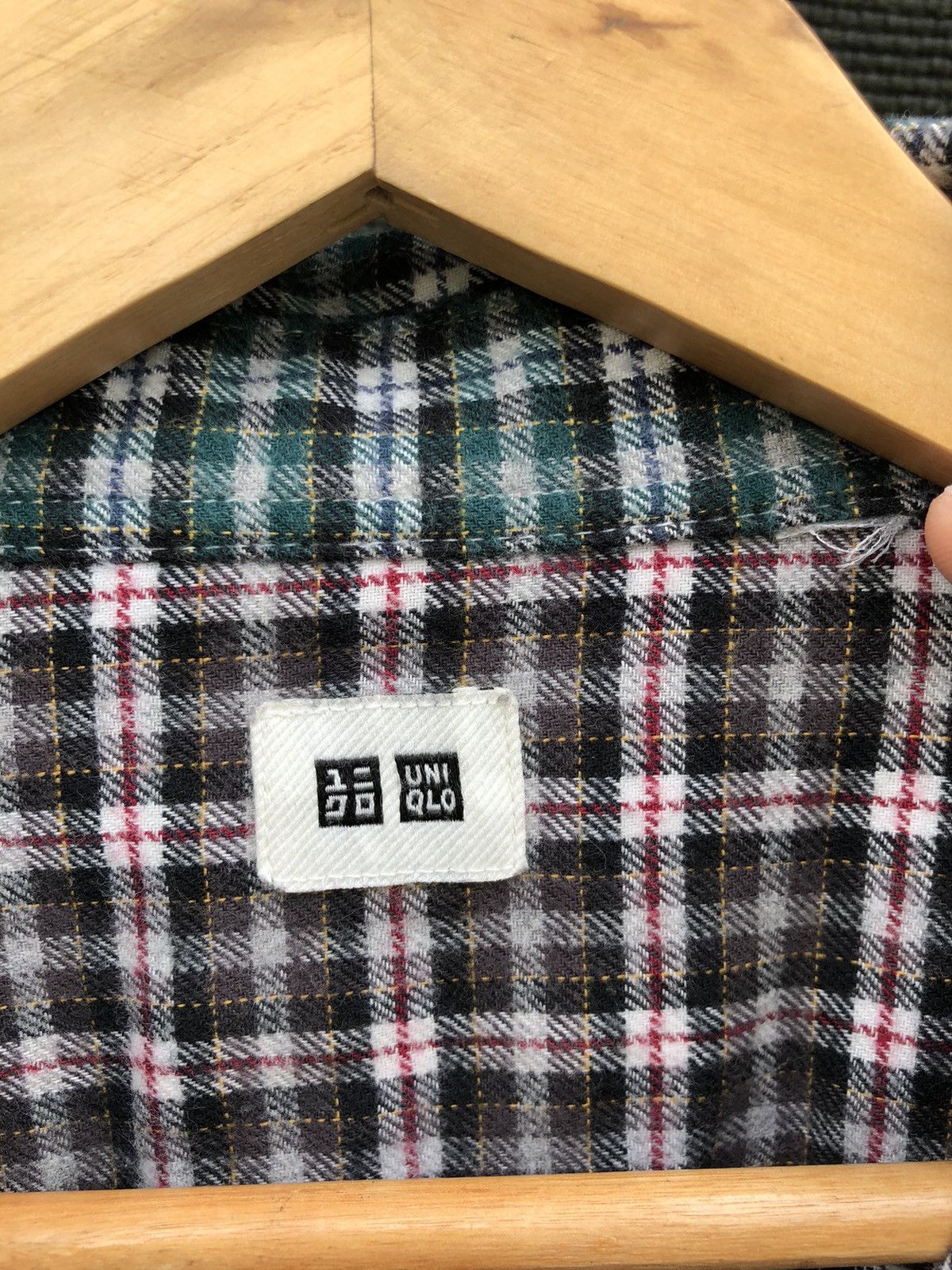 Uniqlo UNIQLO checkered flannel shirt button up Size US M / EU 48-50 / 2 - 4 Thumbnail