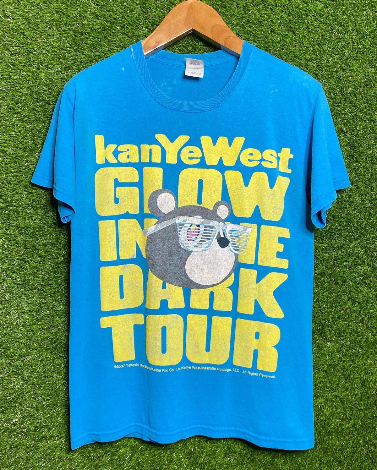 Kanye West × Takashi Murakami × Vintage 🚨Vintage Kanye West Glow In The Dark 2007 Rap Tee T-Shirt Size US S / EU 44-46 / 1 - 1 Thumbnail